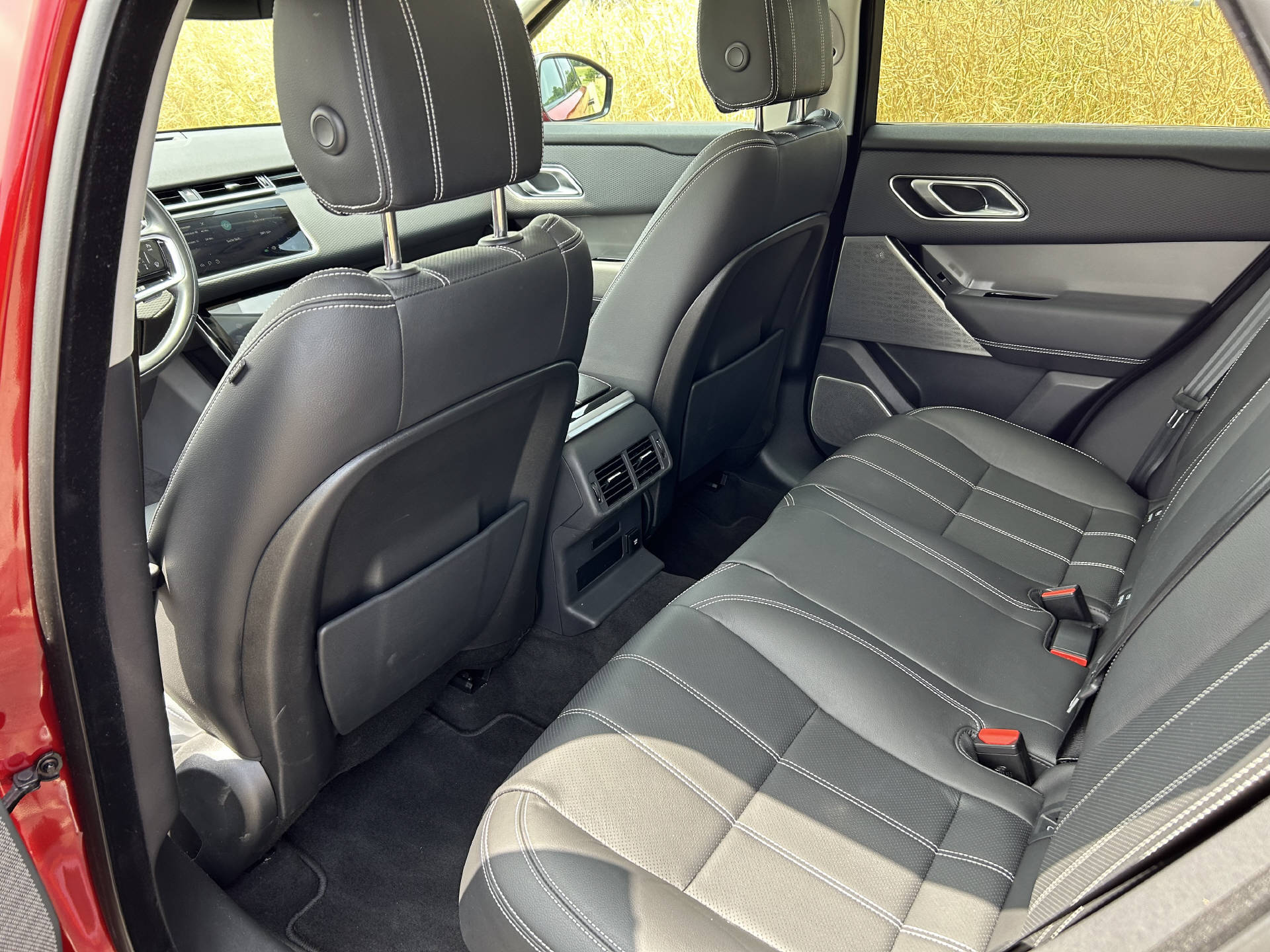 LAND ROVER Range Rover Velar 2.0 D I4 200-image-9