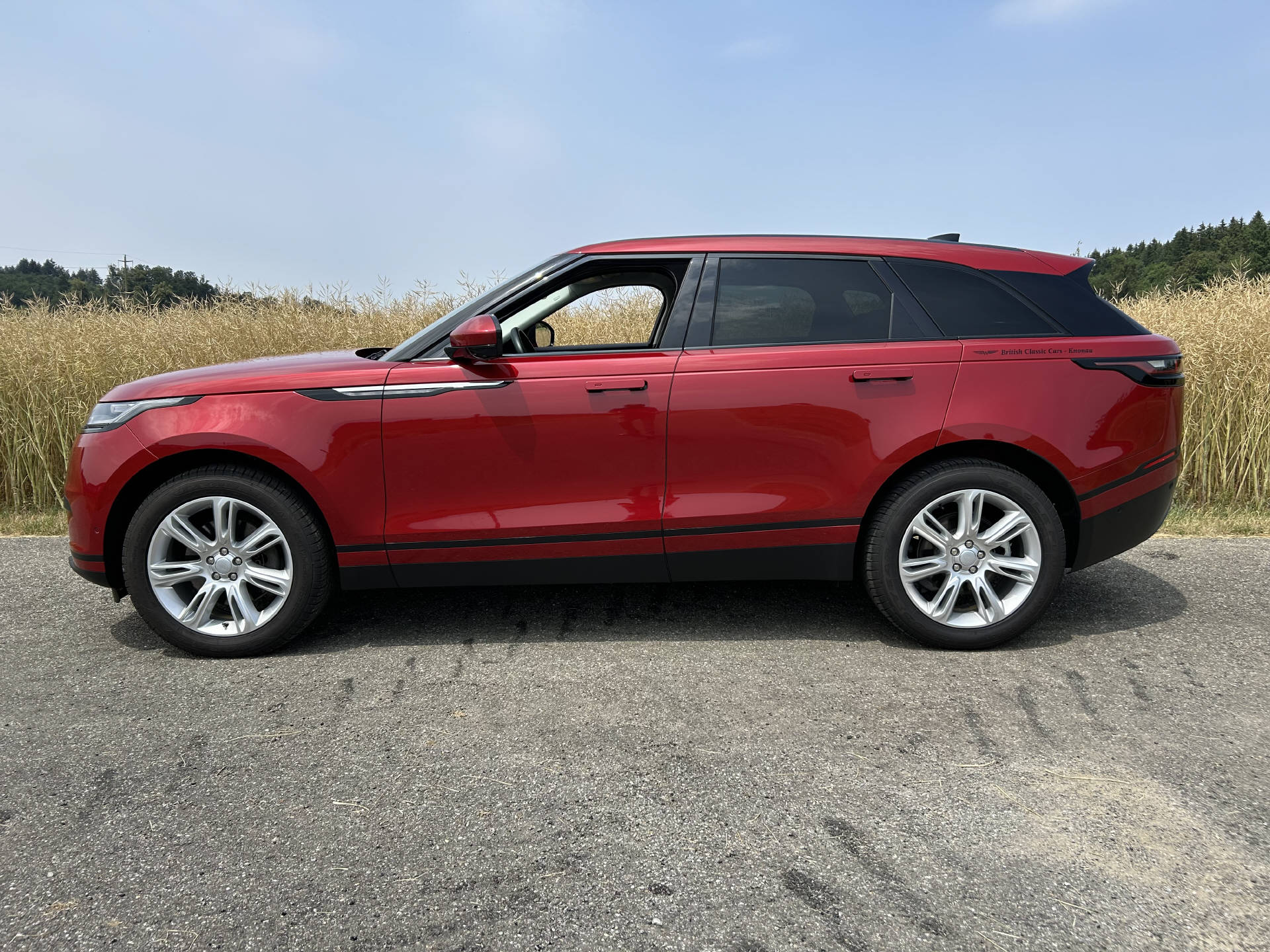 LAND ROVER Range Rover Velar 2.0 D I4 200-image-1