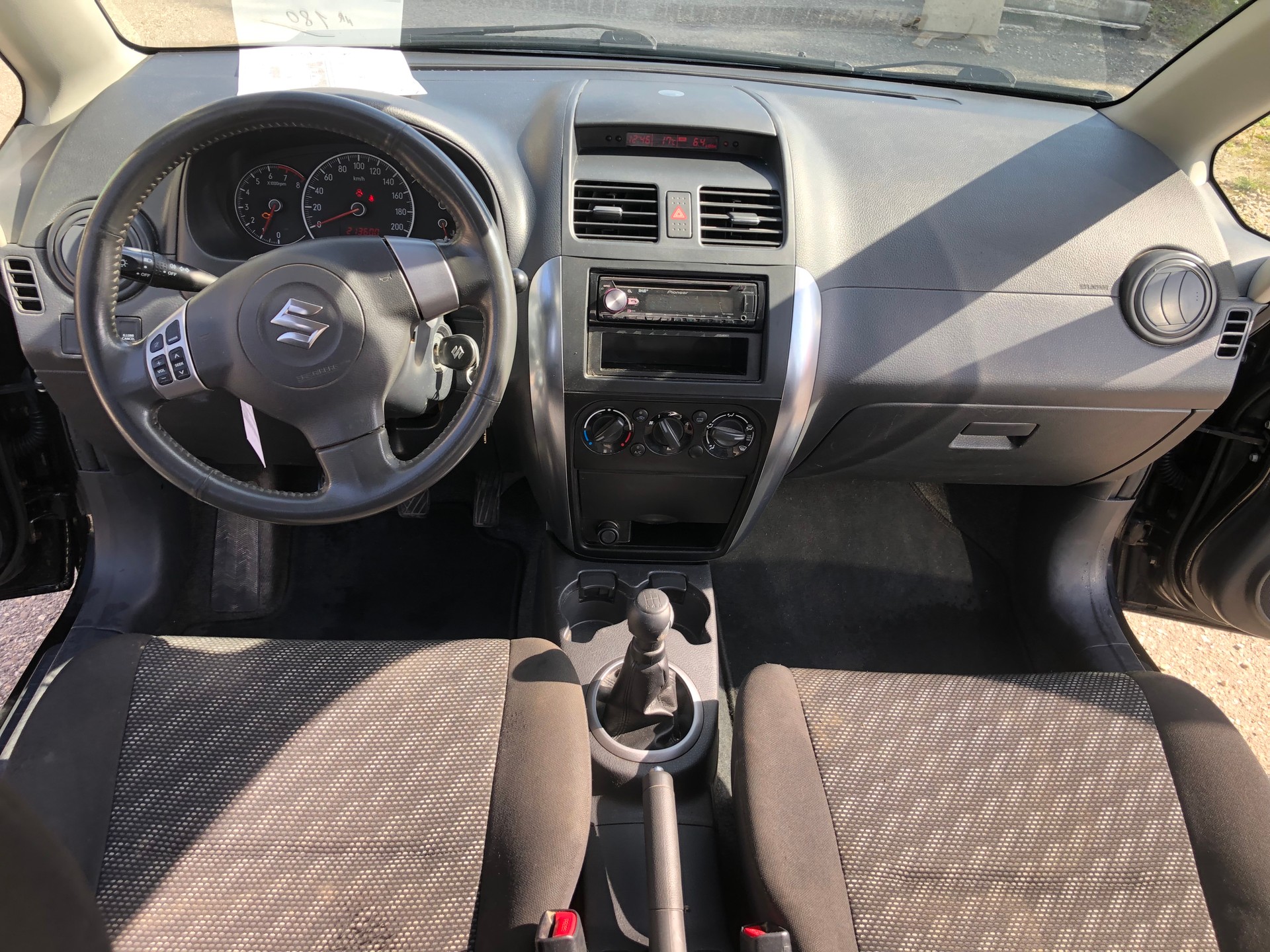 SUZUKI SX4 1.6 16V GL Top 2WD-image-11