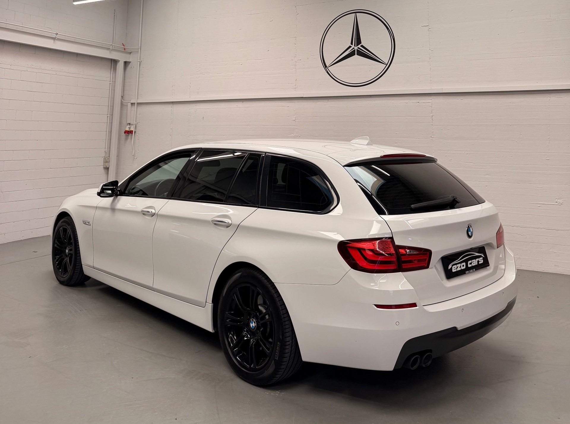 BMW 530d xDrive Touring Steptronic CH-Fahrzeug-image-4
