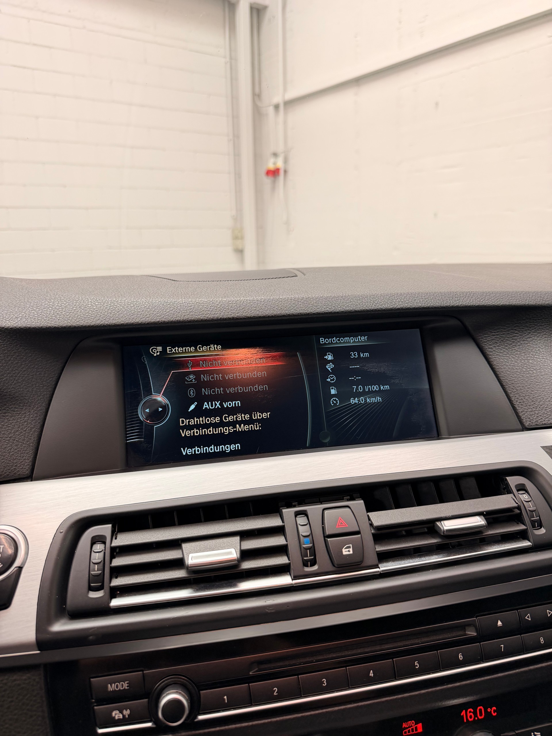 BMW 530d xDrive Touring Steptronic CH-Fahrzeug-image-19
