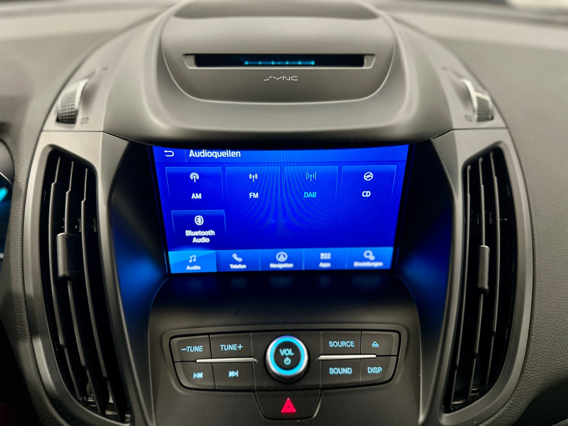 FORD Kuga 2.0 TDCi ST Line High 4WD PowerShift-image-16