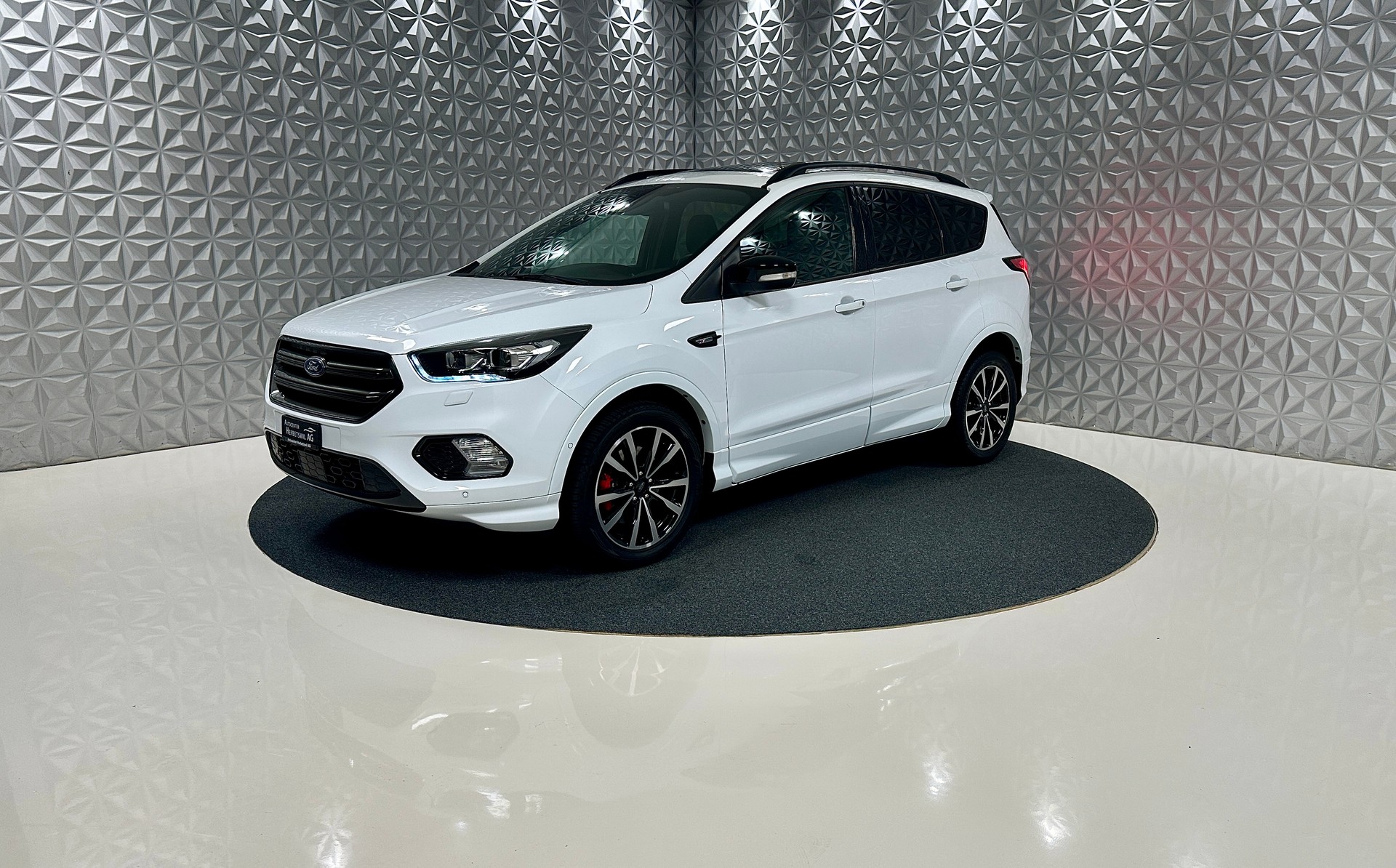 FORD Kuga 2.0 TDCi ST Line High 4WD PowerShift-image-0