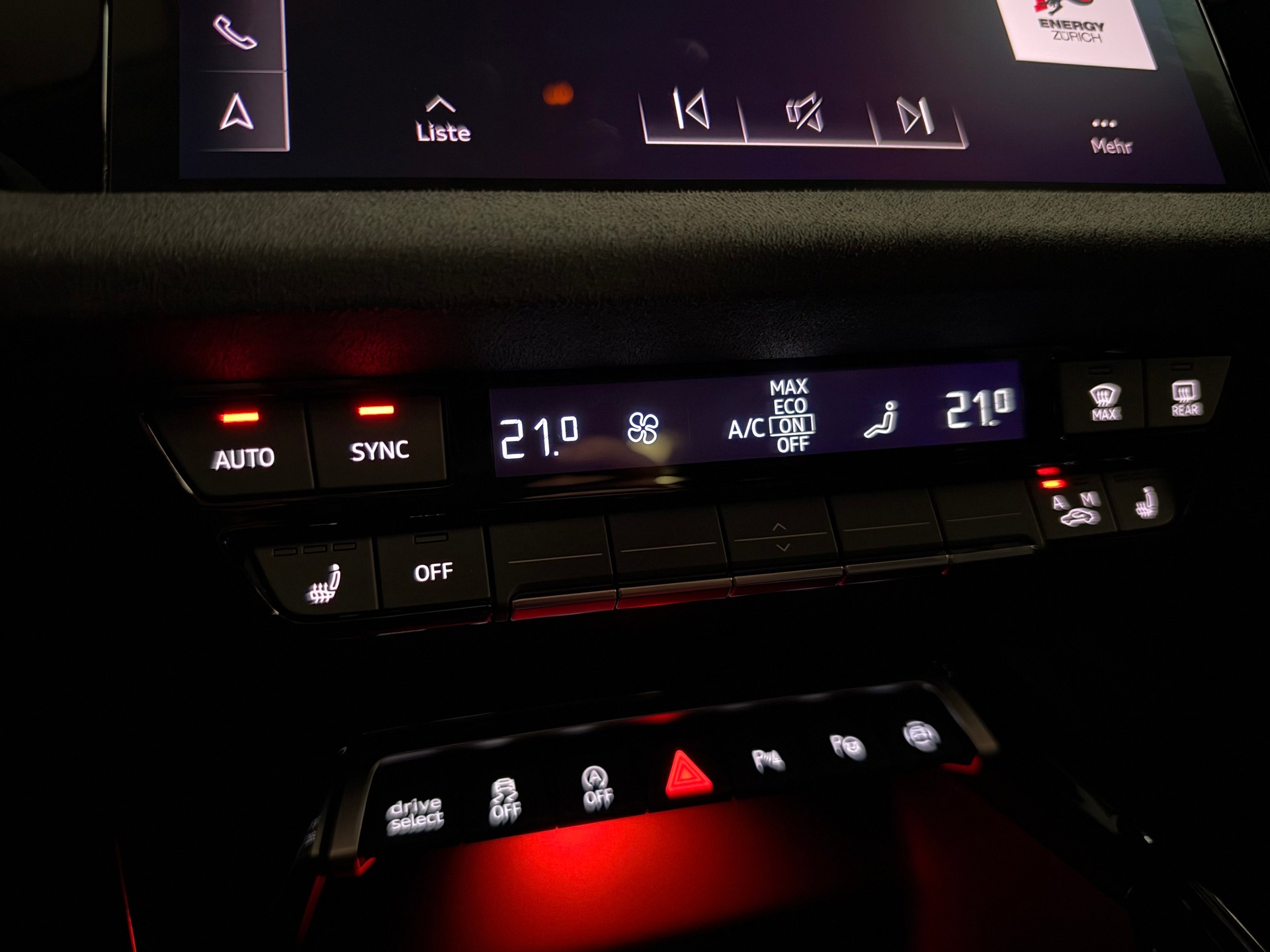 AUDI RS3 Limousine 2.5 TSI quattro S-tronic-image-23