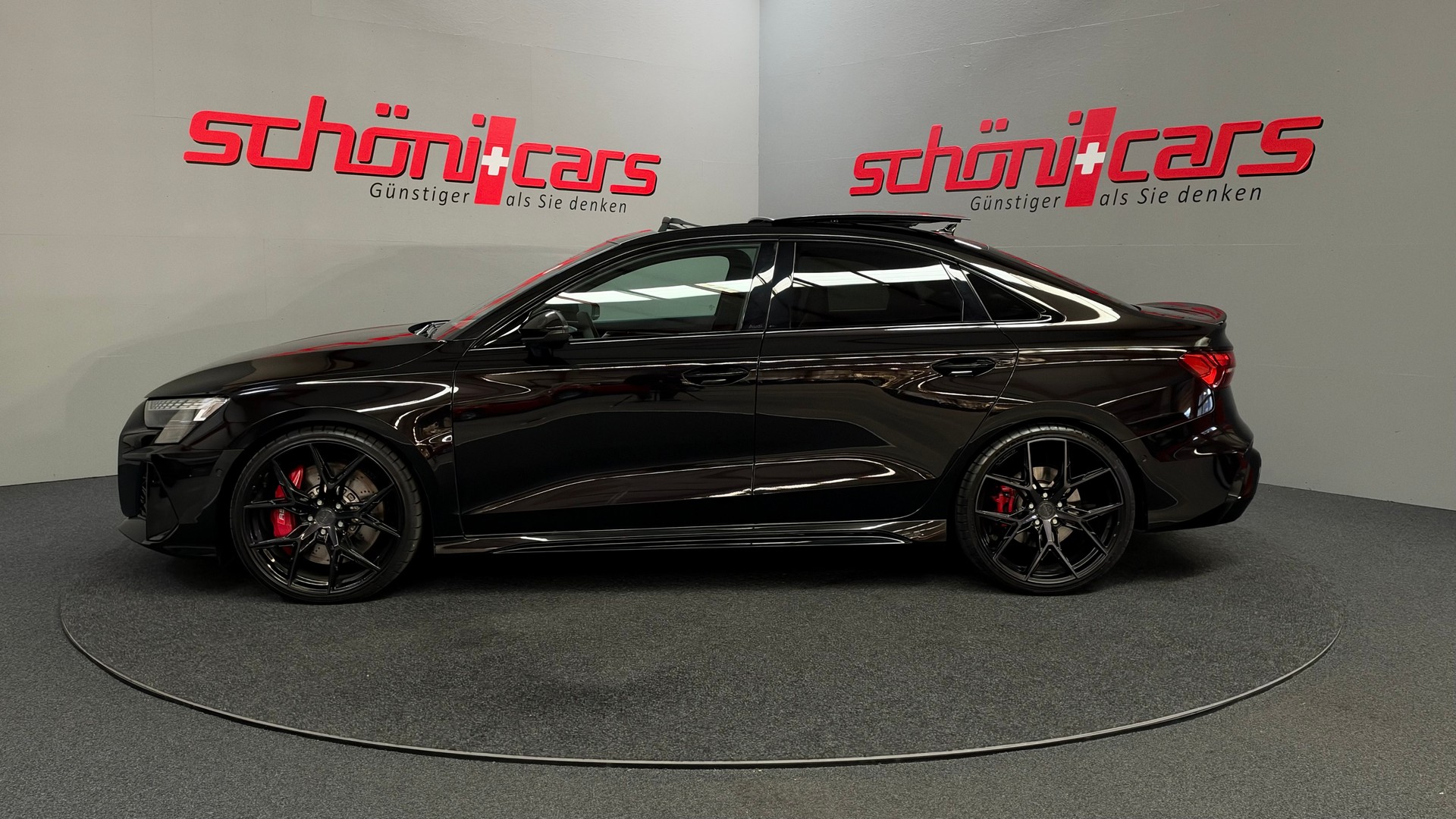 AUDI RS3 Limousine 2.5 TSI quattro S-tronic-image-2
