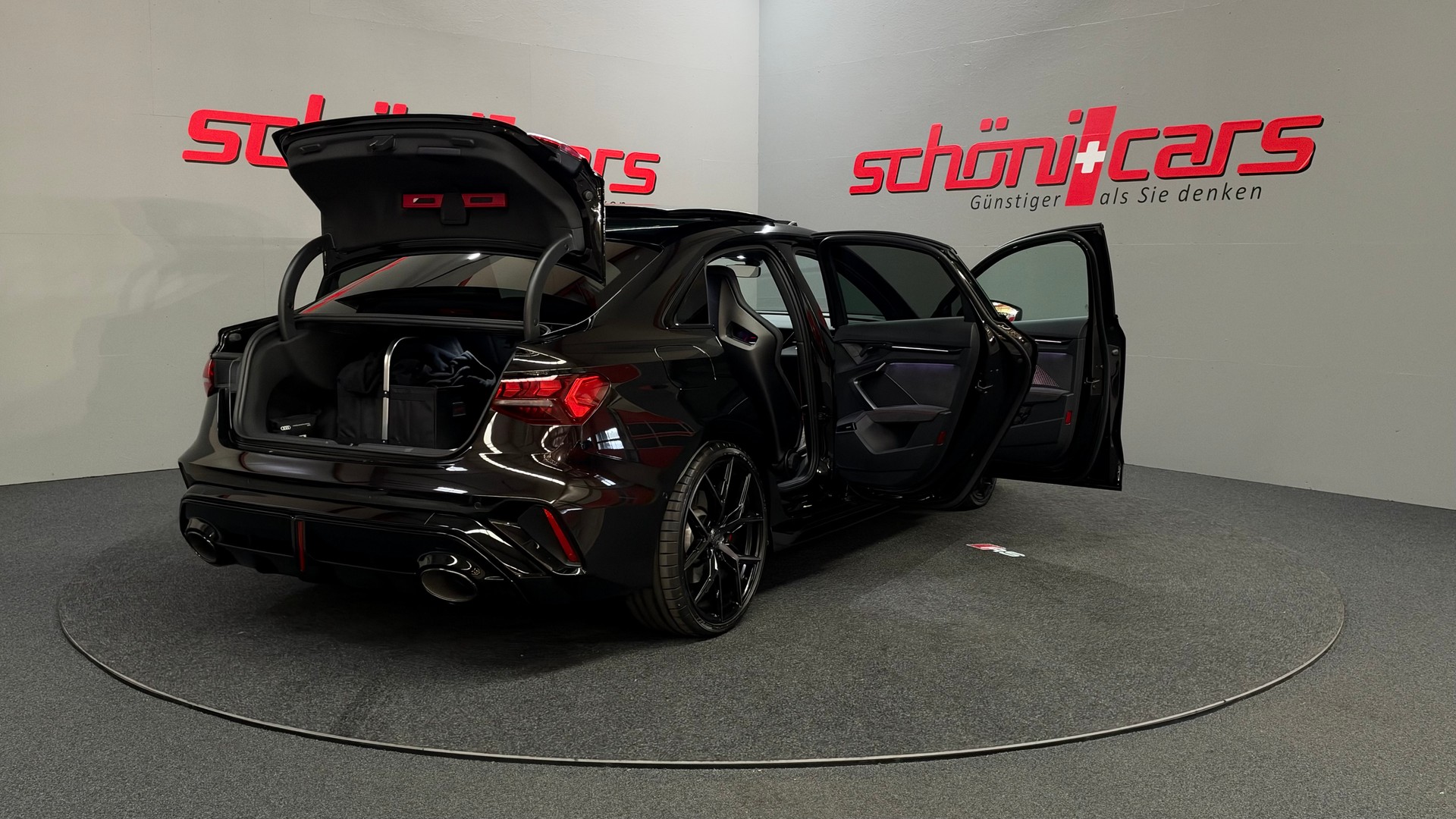 AUDI RS3 Limousine 2.5 TSI quattro S-tronic-image-6