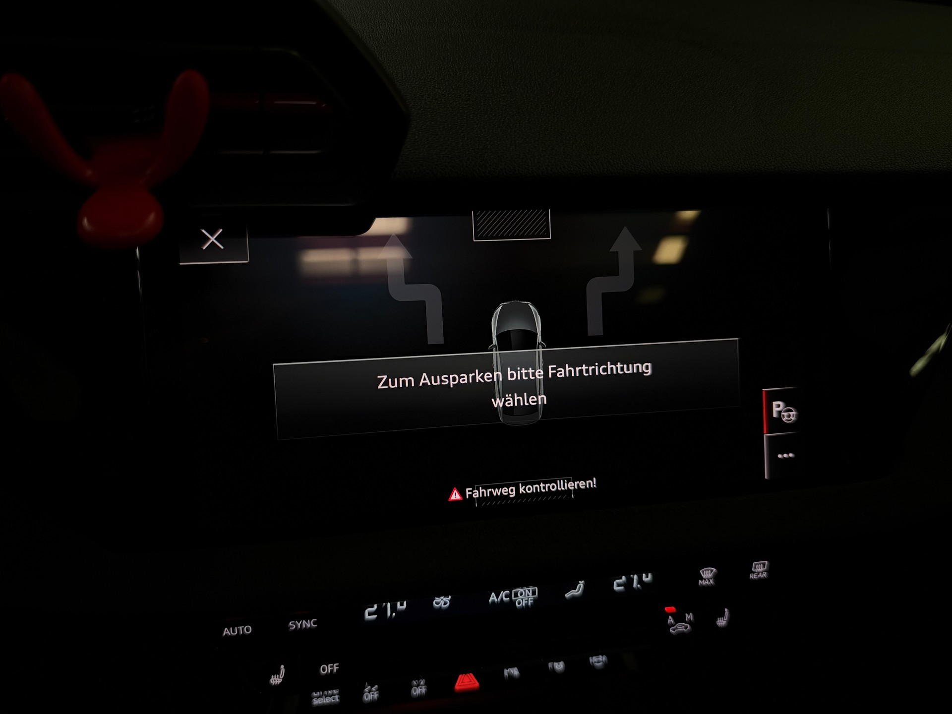 AUDI RS3 Limousine 2.5 TSI quattro S-tronic-image-29