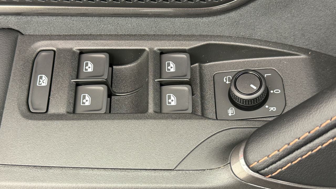 CUPRA Formentor 2.0TSI VZ Black Edtion-image-8