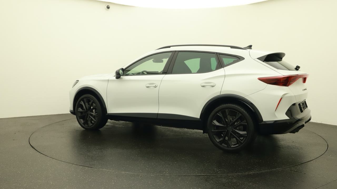 CUPRA Formentor 2.0TSI VZ Black Edtion-image-2