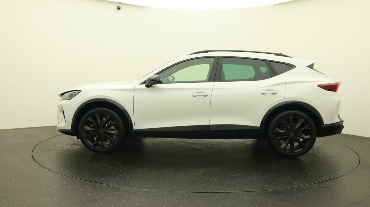 CUPRA Formentor 2.0TSI VZ Black Edtion-image-1