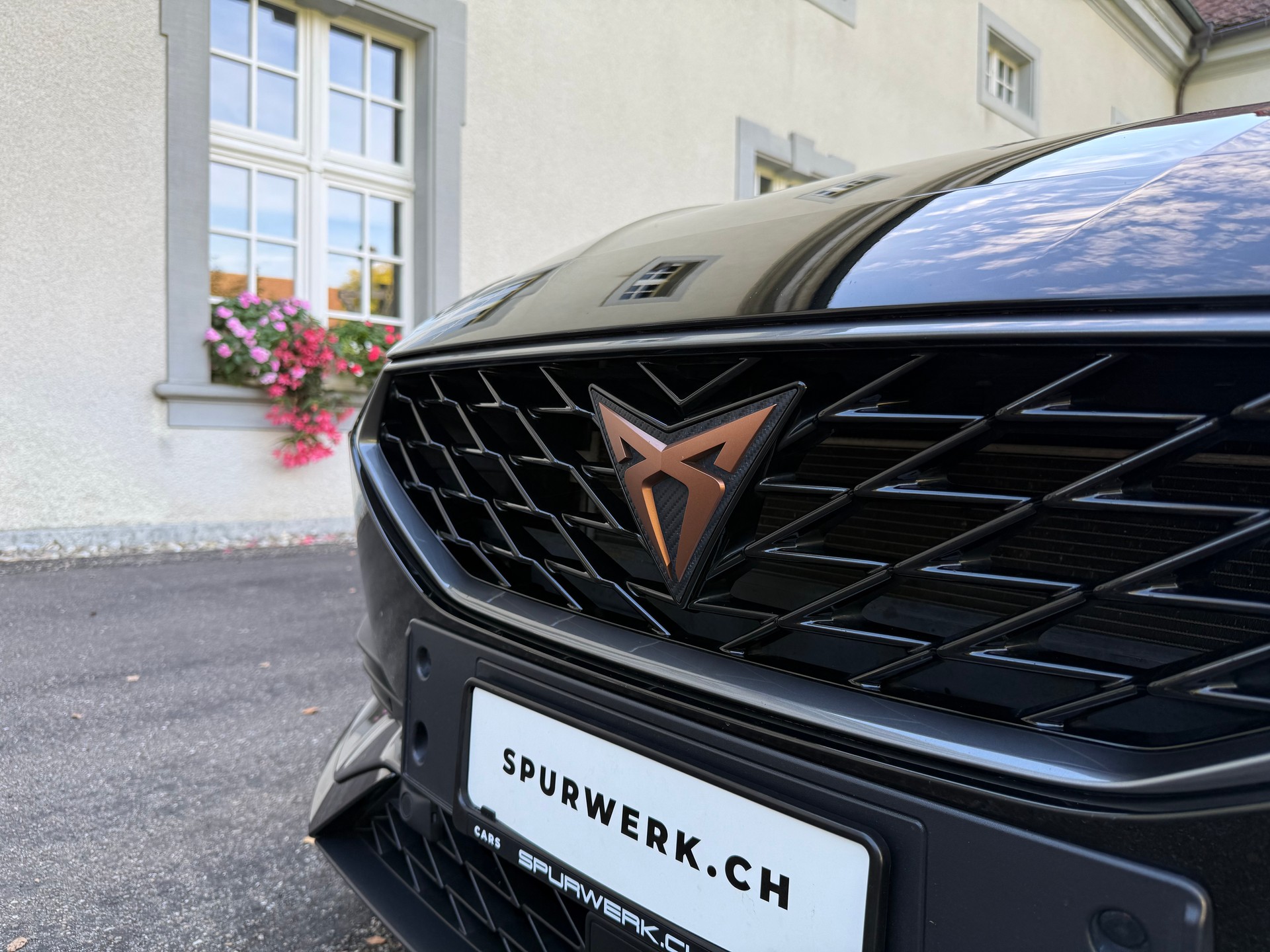 CUPRA LEON ST 2.0 TSI VZ DSG 4Drive-image-4