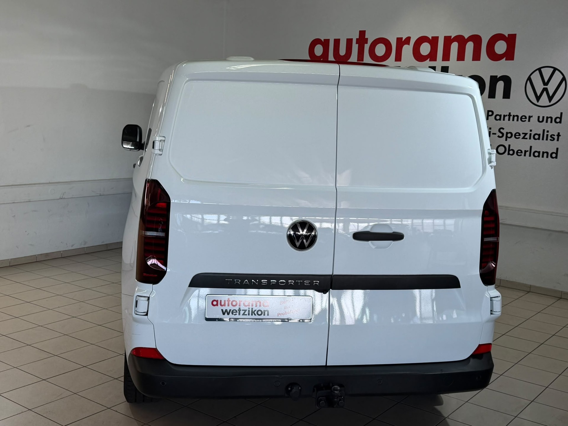 VW Transporter 2.0 TDI Lang-image-3