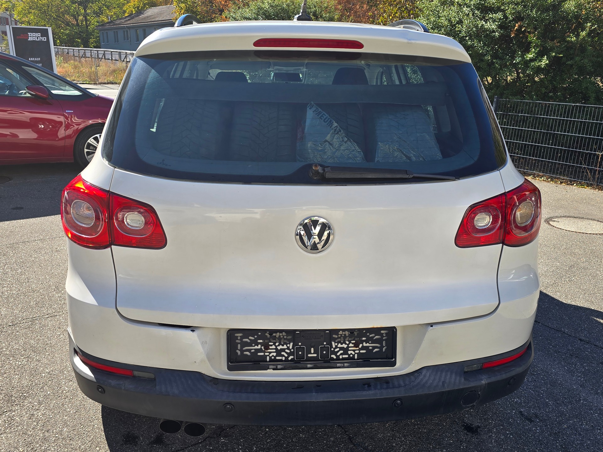 VW Tiguan 2.0 TDI Track&Field Tiptronic-image-3