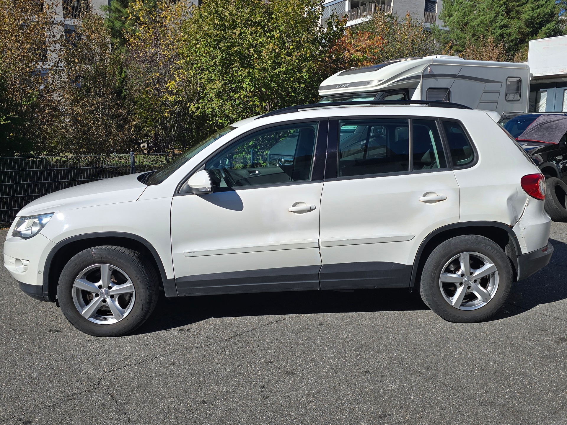 VW Tiguan 2.0 TDI Track&Field Tiptronic-image-1