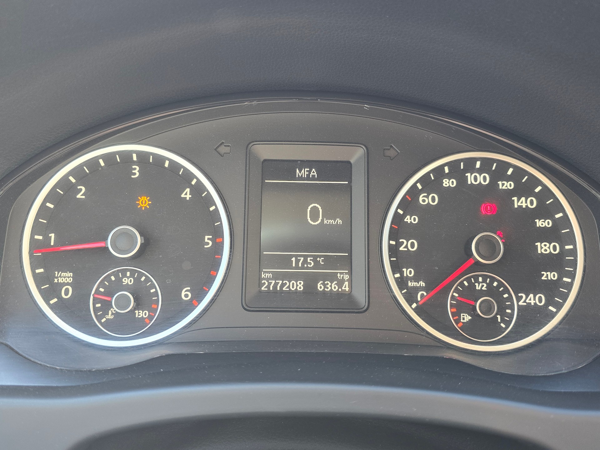 VW Tiguan 2.0 TDI Track&Field Tiptronic-image-12