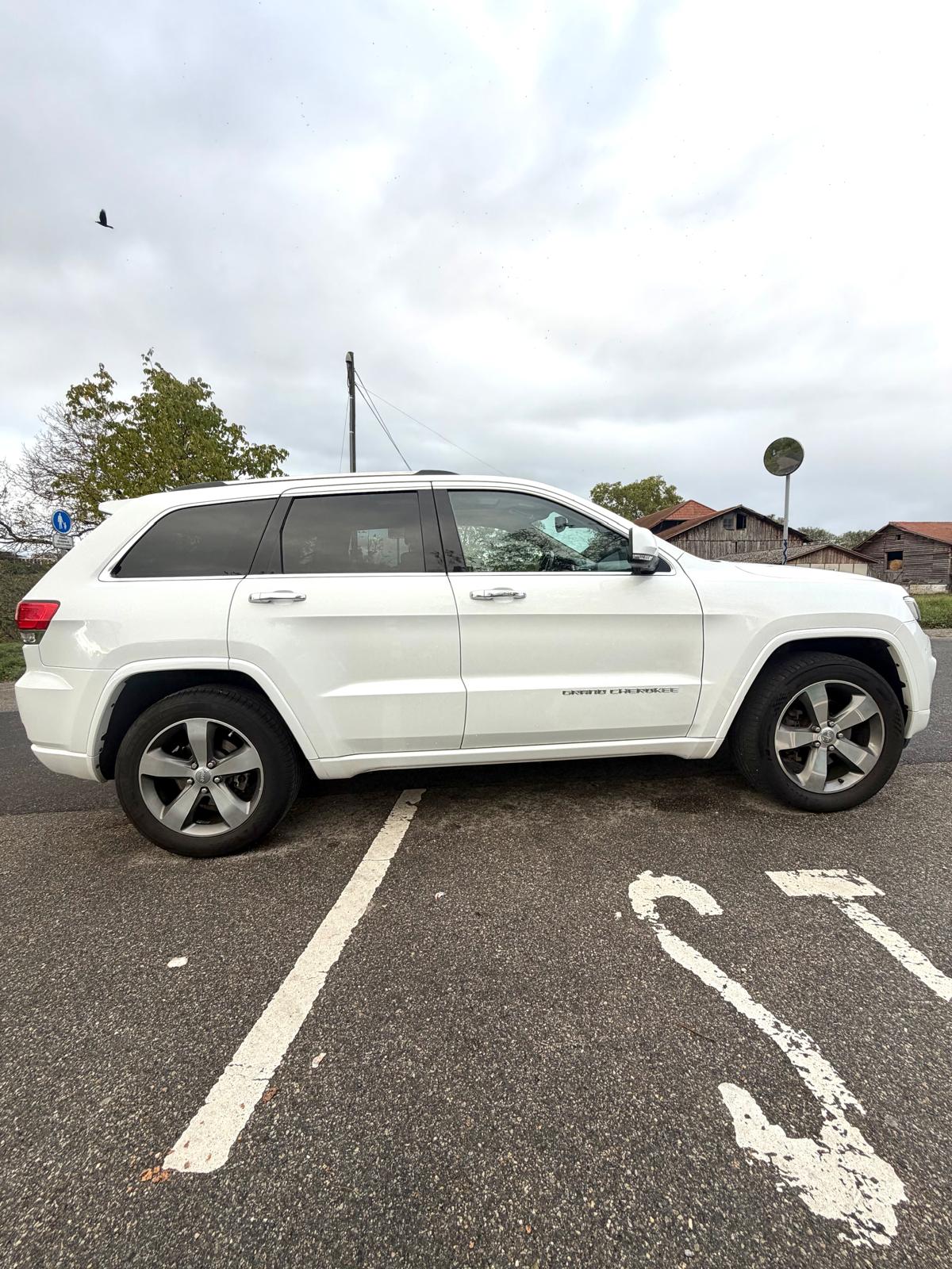 JEEP 3.0 CRD 250 Overland-image-3