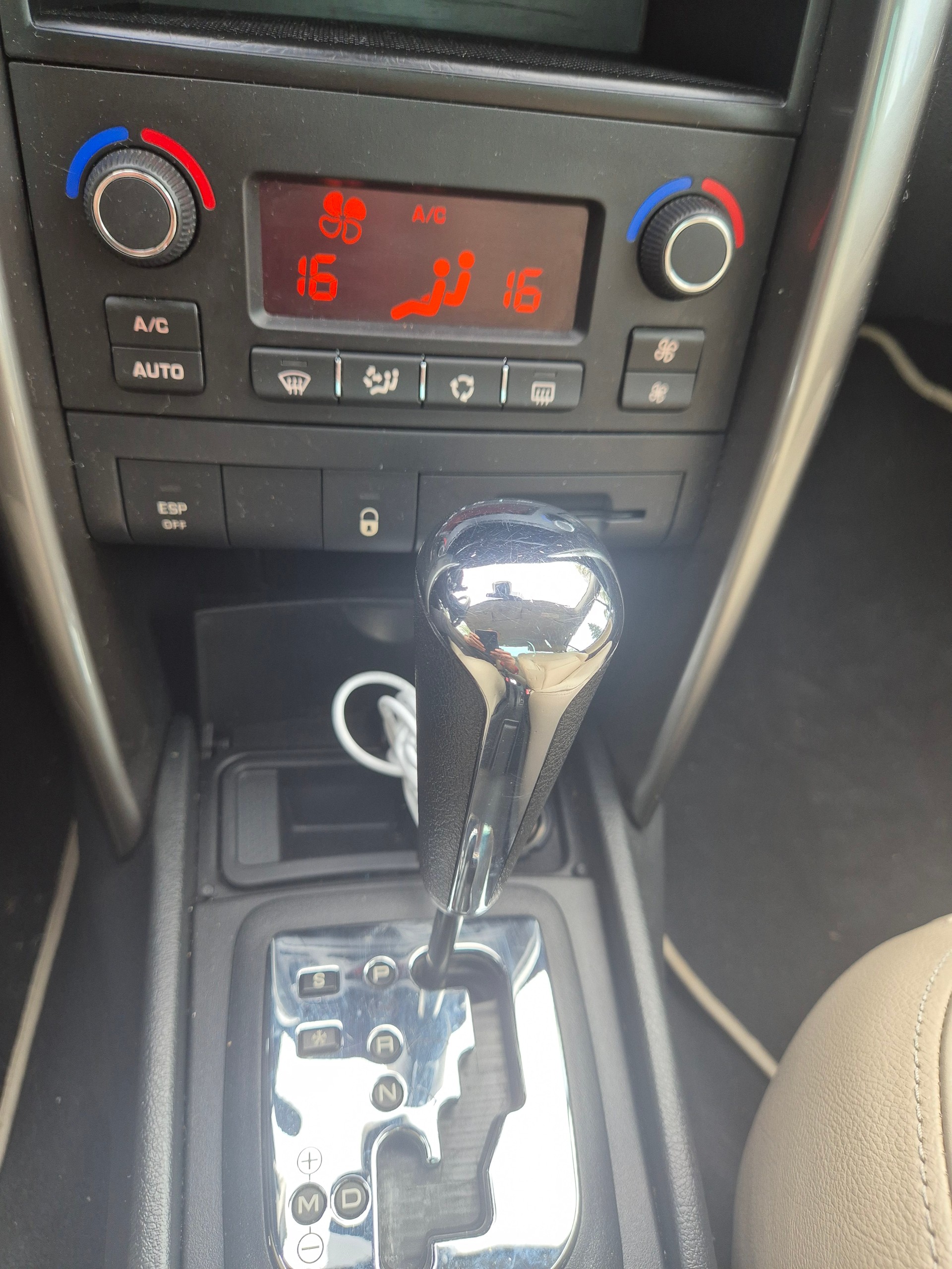 PEUGEOT 207 CC 1.6 16V Roland Garros Automatic-image-19