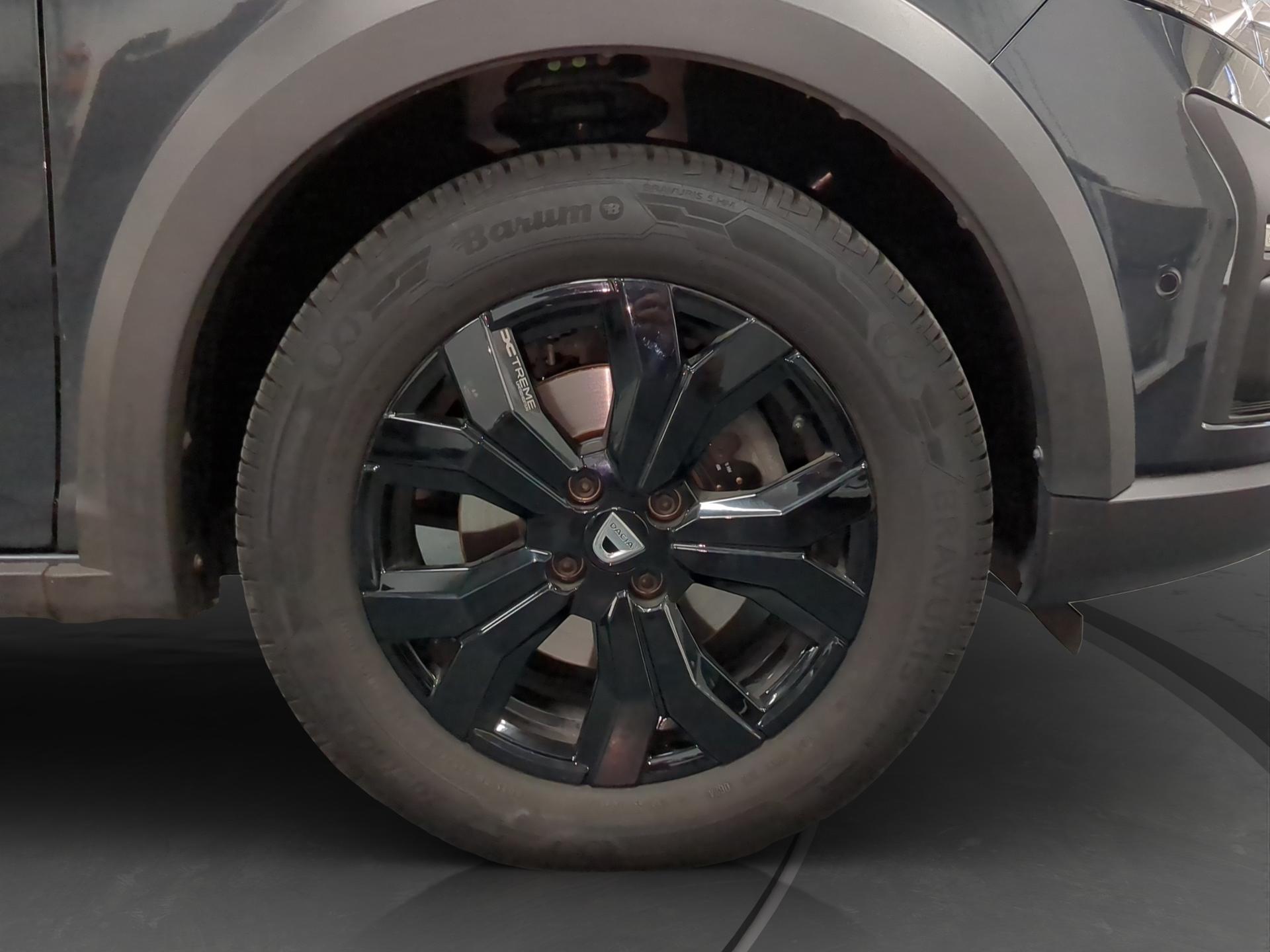 DACIA Jogger TCe 110 Extreme-image-16