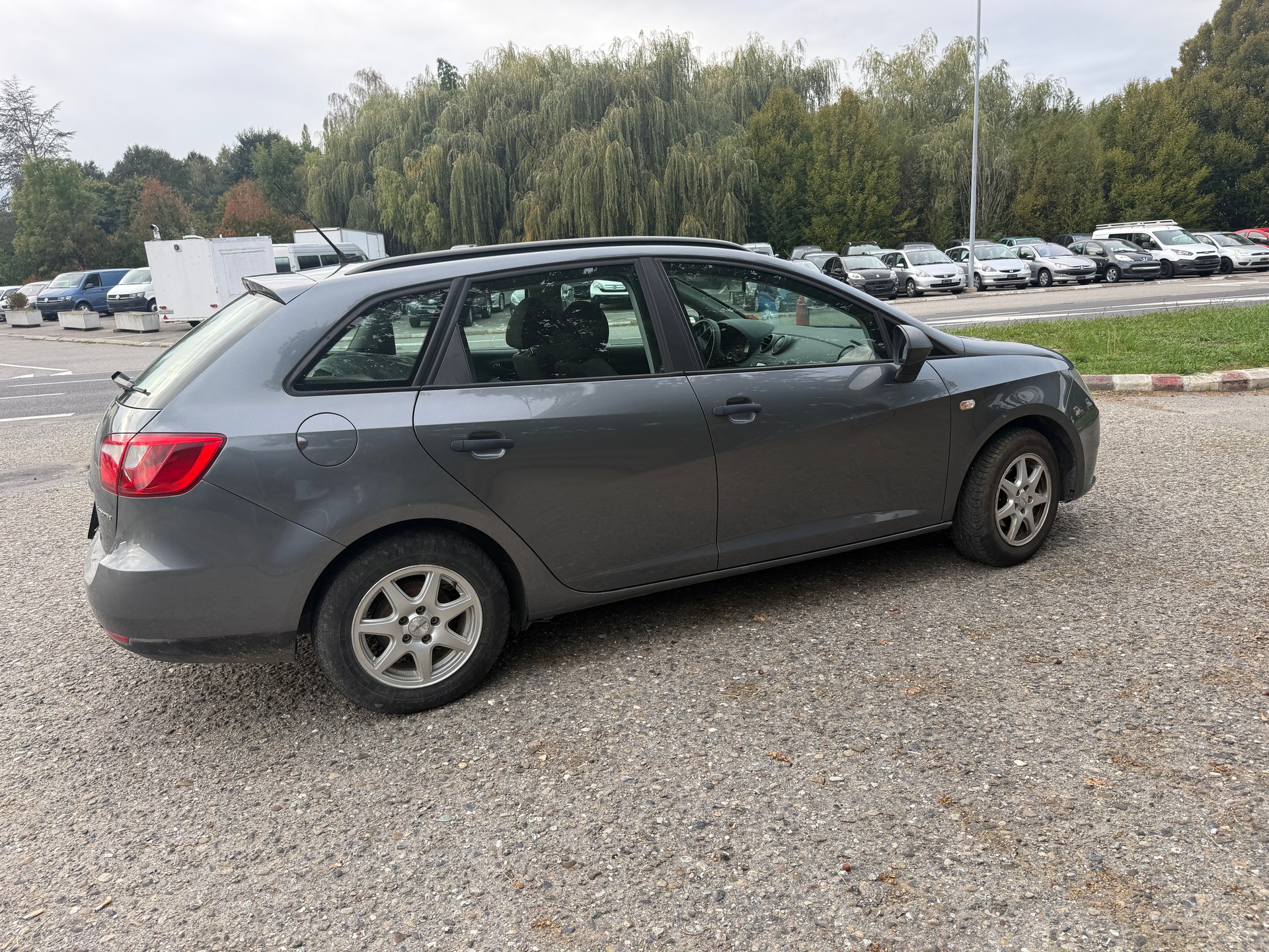 SEAT Leon ST 1.2 TSI Entry-image-7