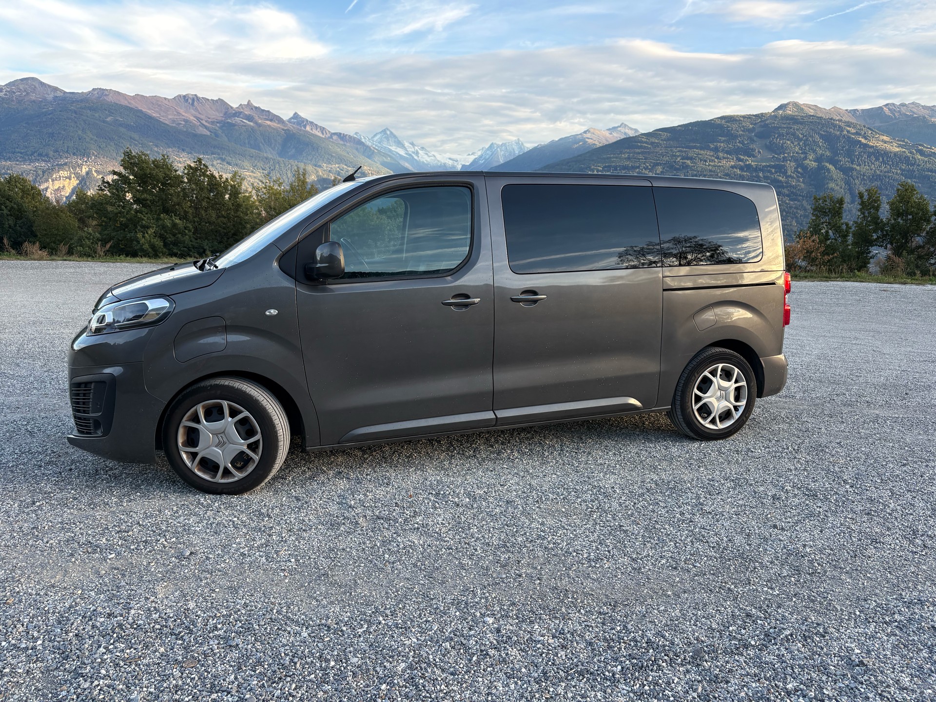 CITROEN 75 kWh Feel-image-1
