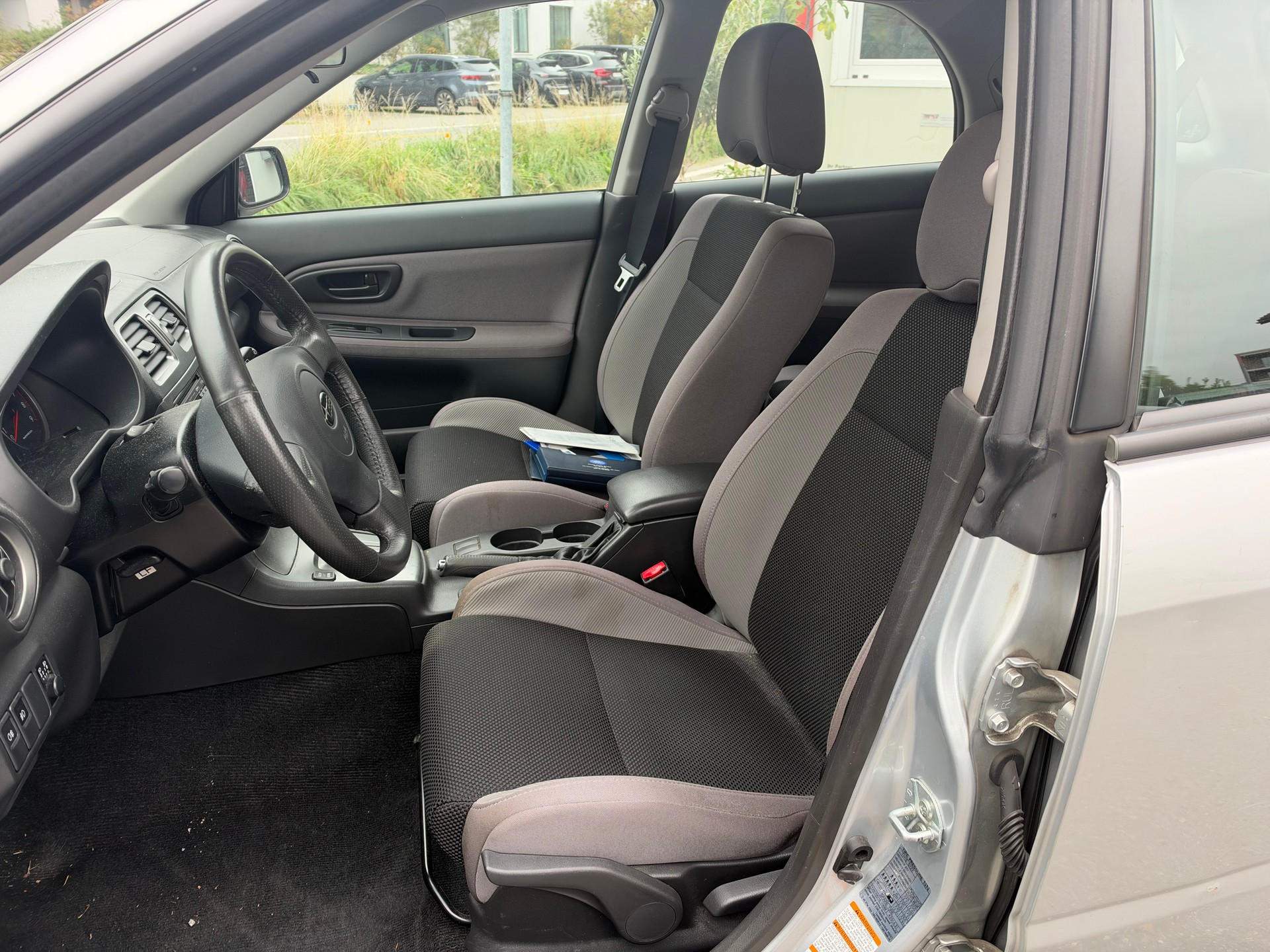 SUBARU Impreza 2.0R-image-10
