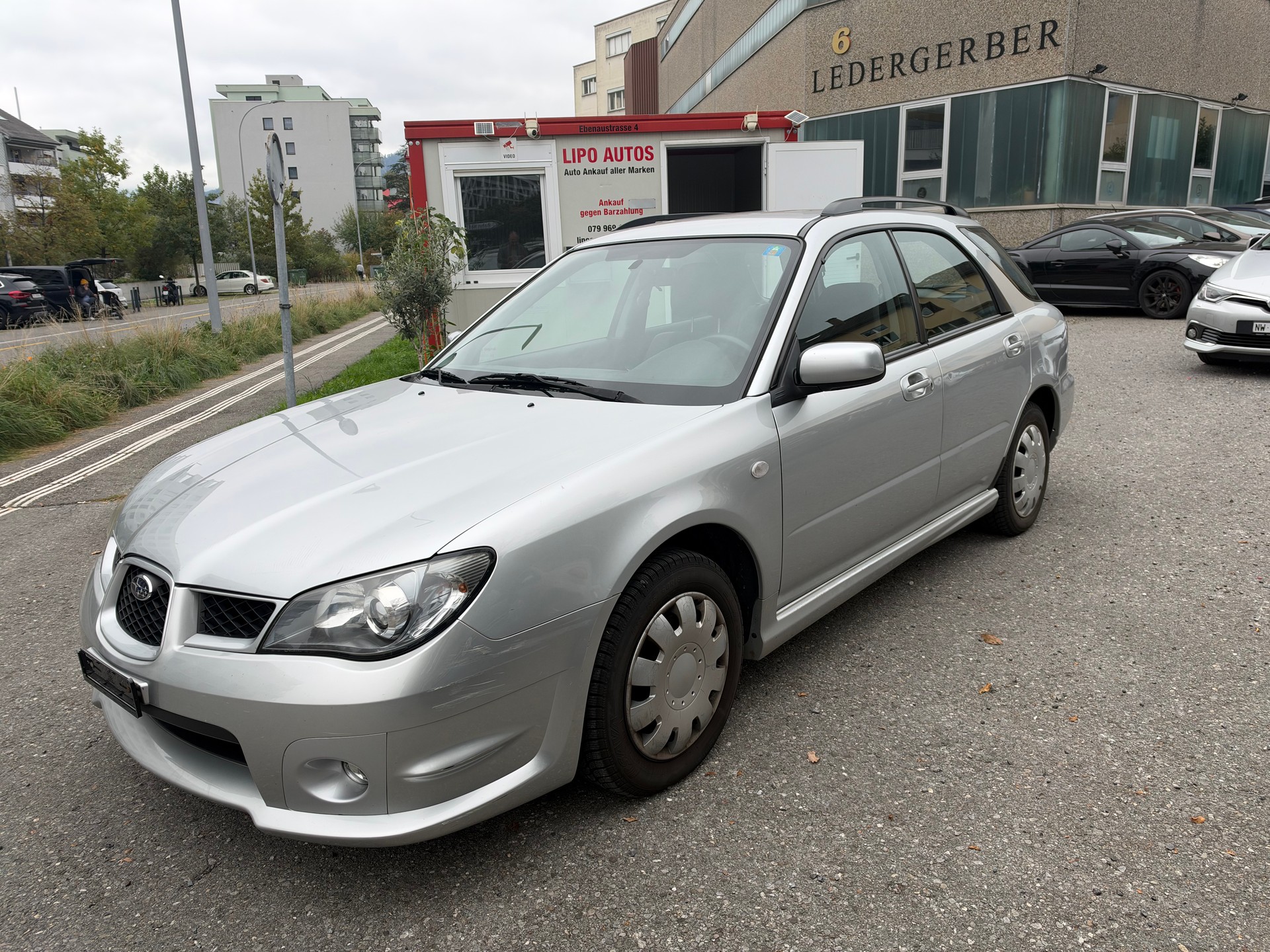 SUBARU Impreza 2.0R-image-1