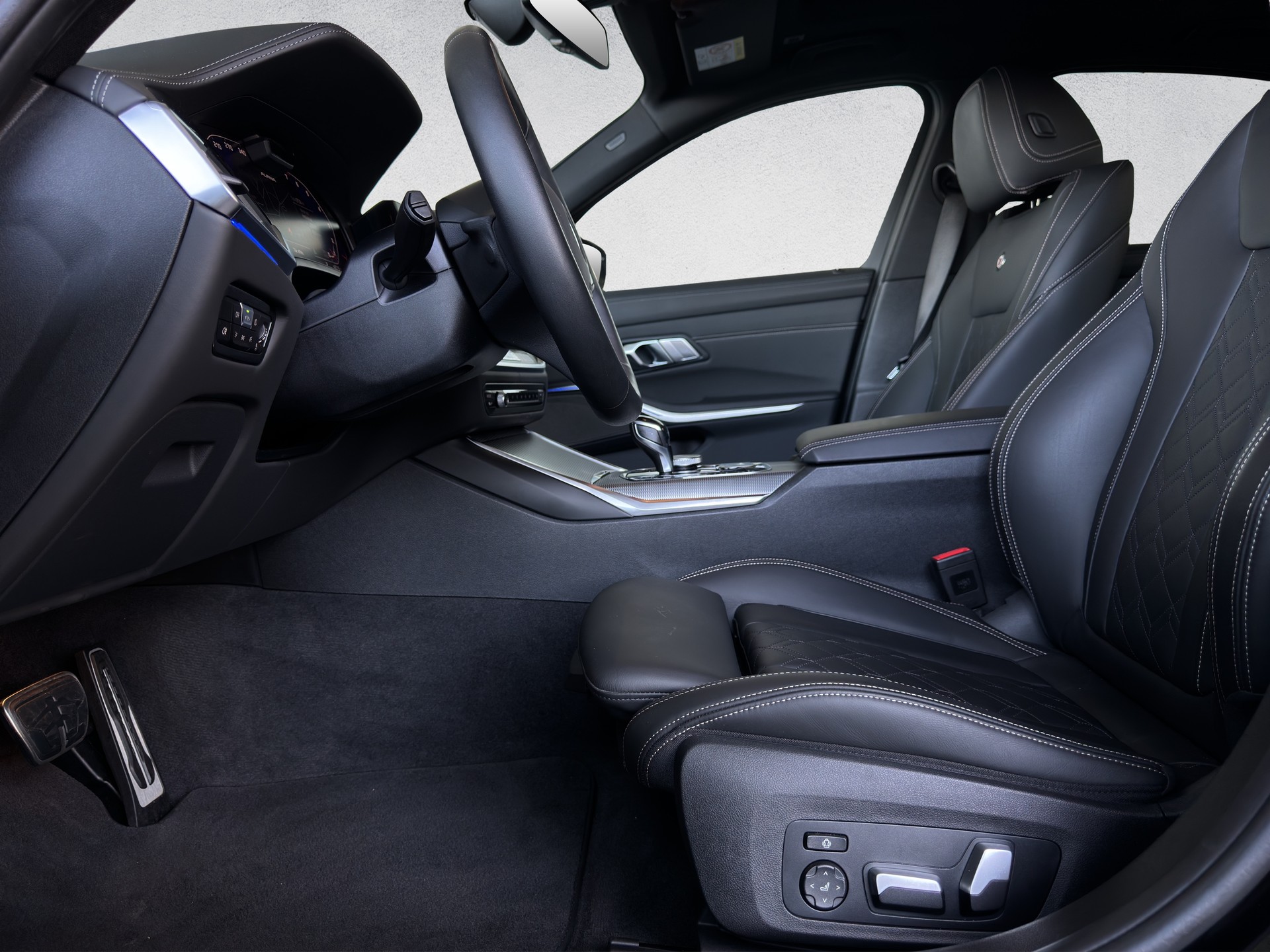 BMW-ALPINA B3 BiTurbo 3.0 xDrive Switch-Tronic-image-6