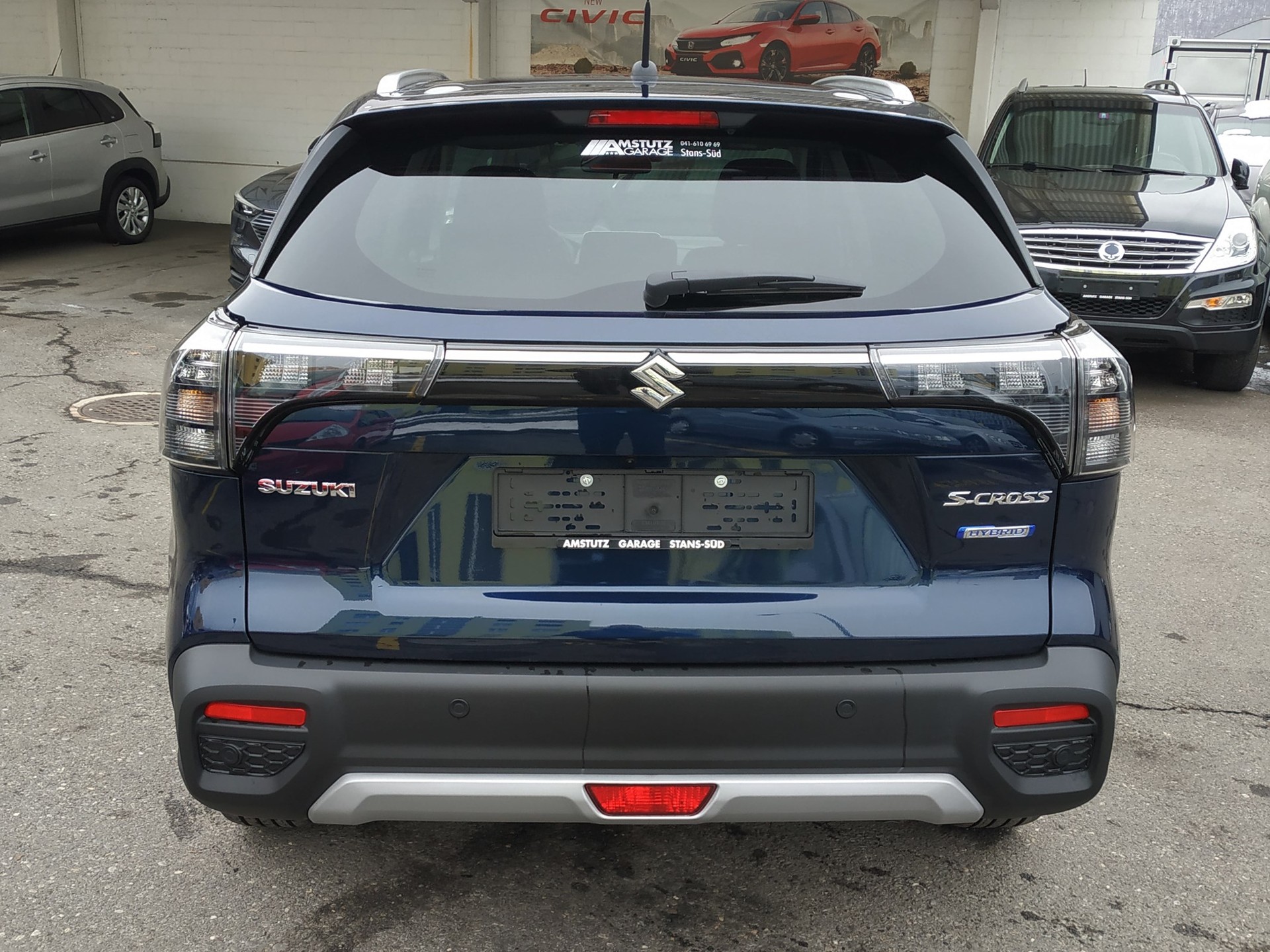 SUZUKI S-Cross 1.4 16V Compact Top Hybrid 4WD-image-8