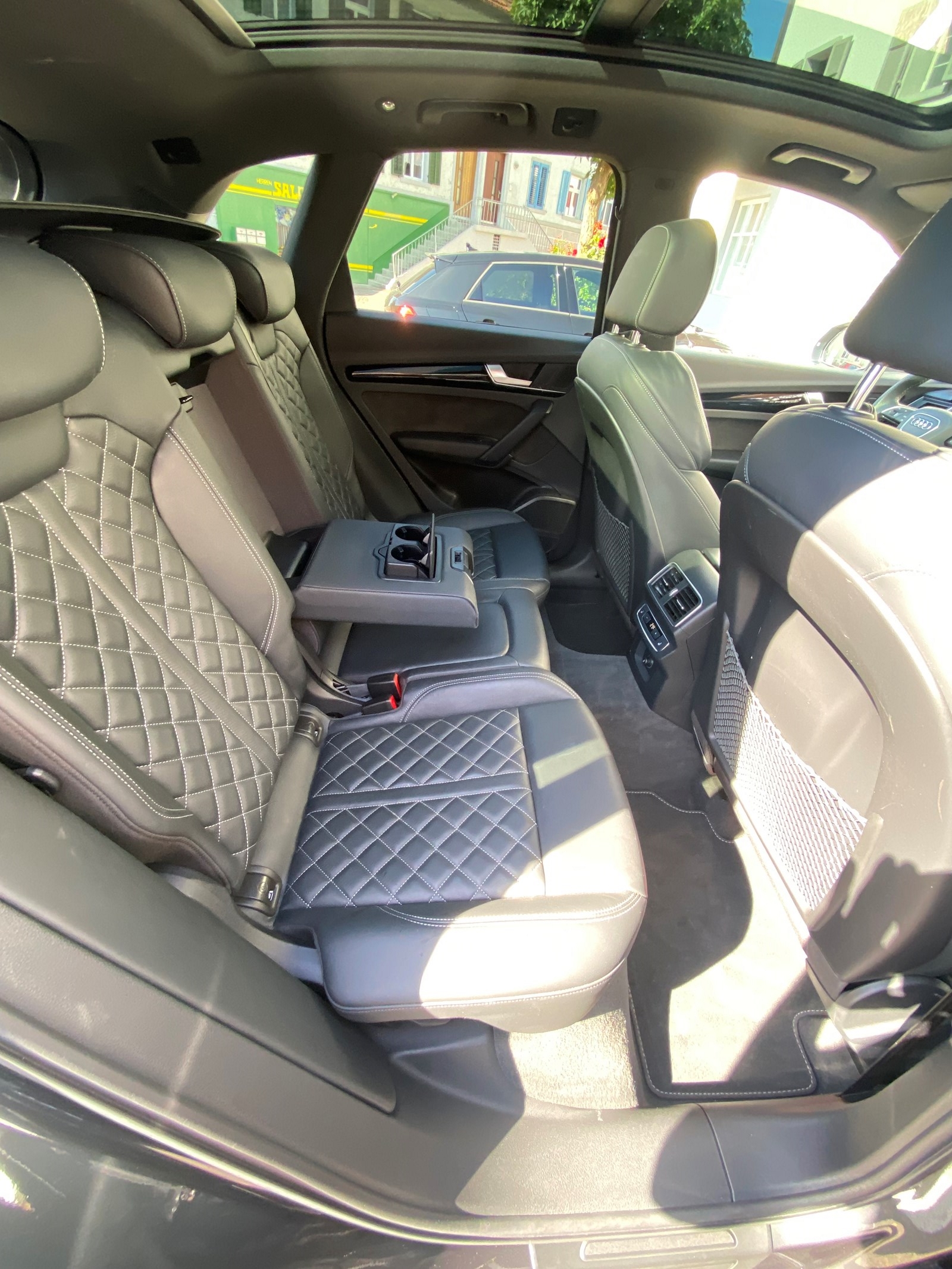 AUDI Q5 55 TFSI e quattro-image-13