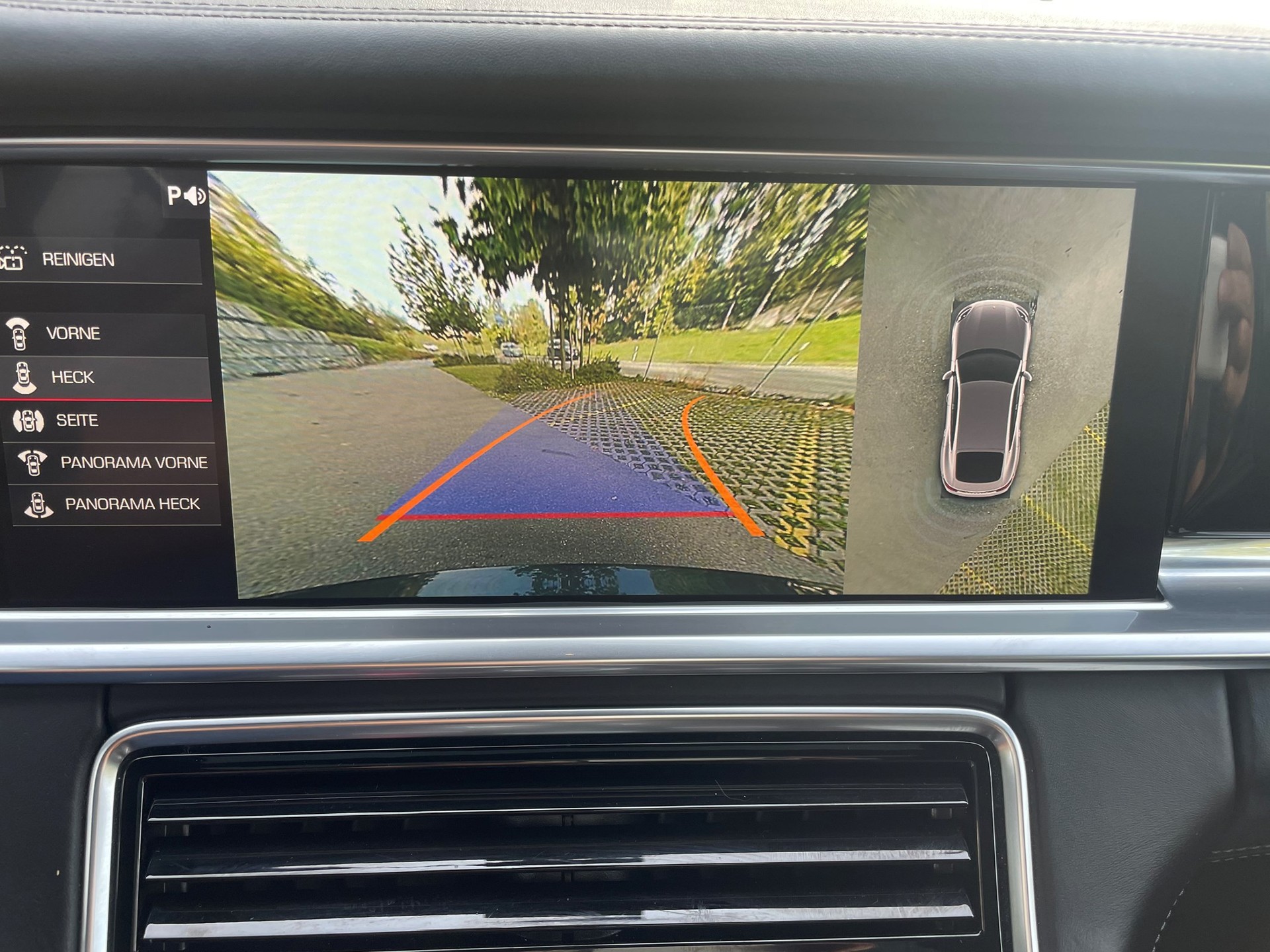 PORSCHE Panamera 4 E-Hybrid PDK-image-11