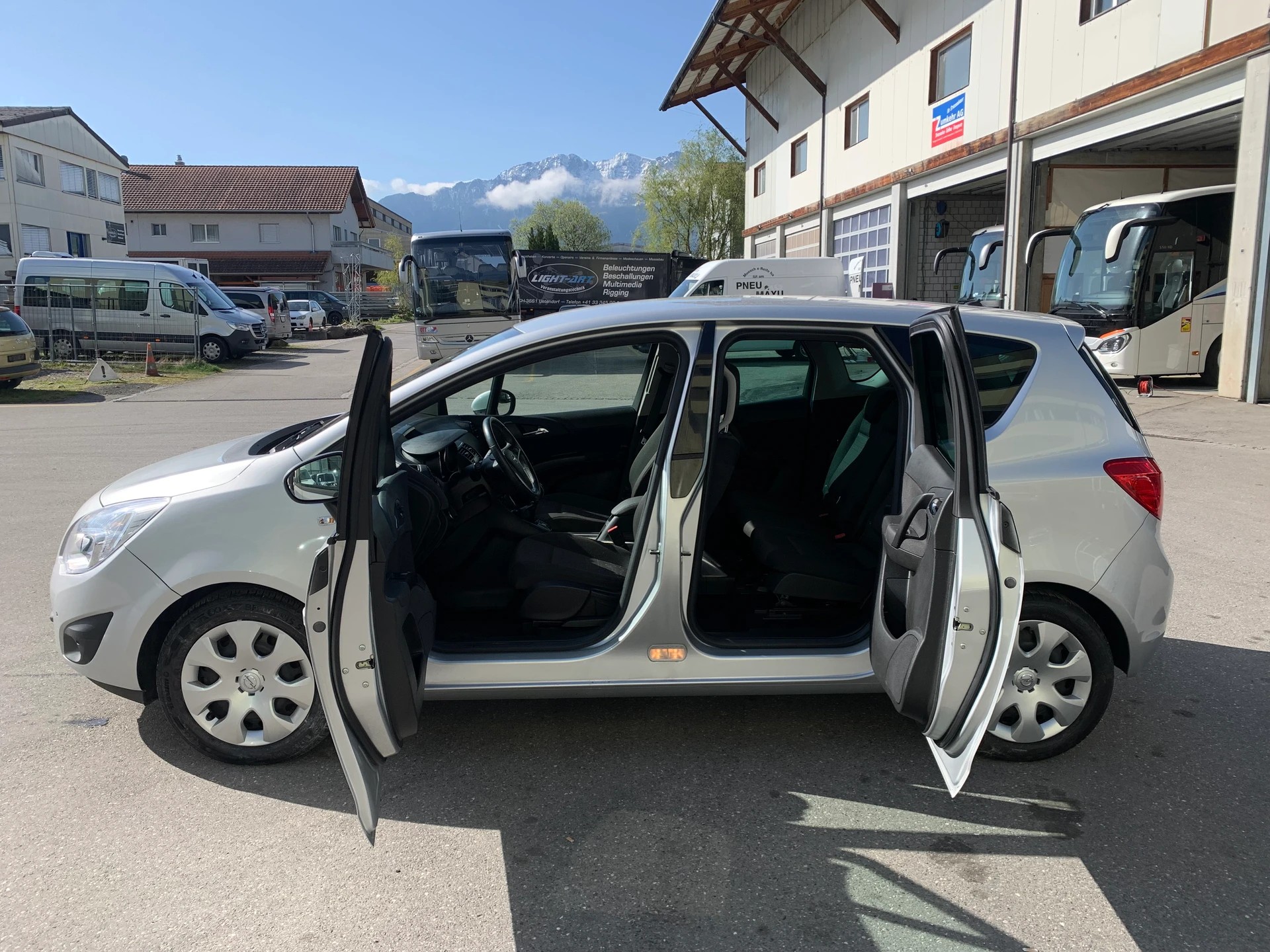 OPEL Meriva 1.4 Turbo-image-5