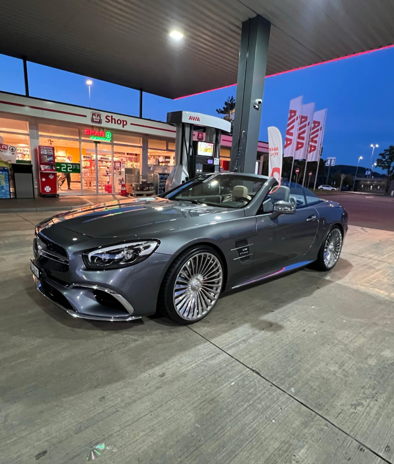Car photo