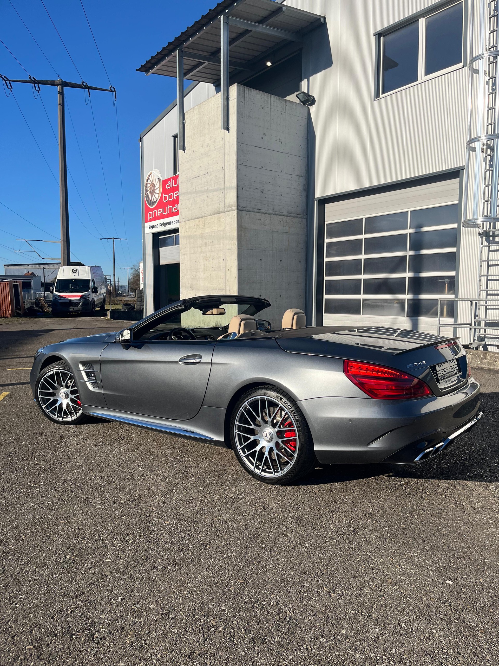MERCEDES-BENZ SL 63 AMG Speedshift One of One Vollausstattung Werksumbau SL65-image-5