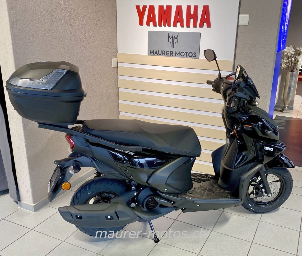 YAMAHA RAYZR 125 MIT TOPCASE
