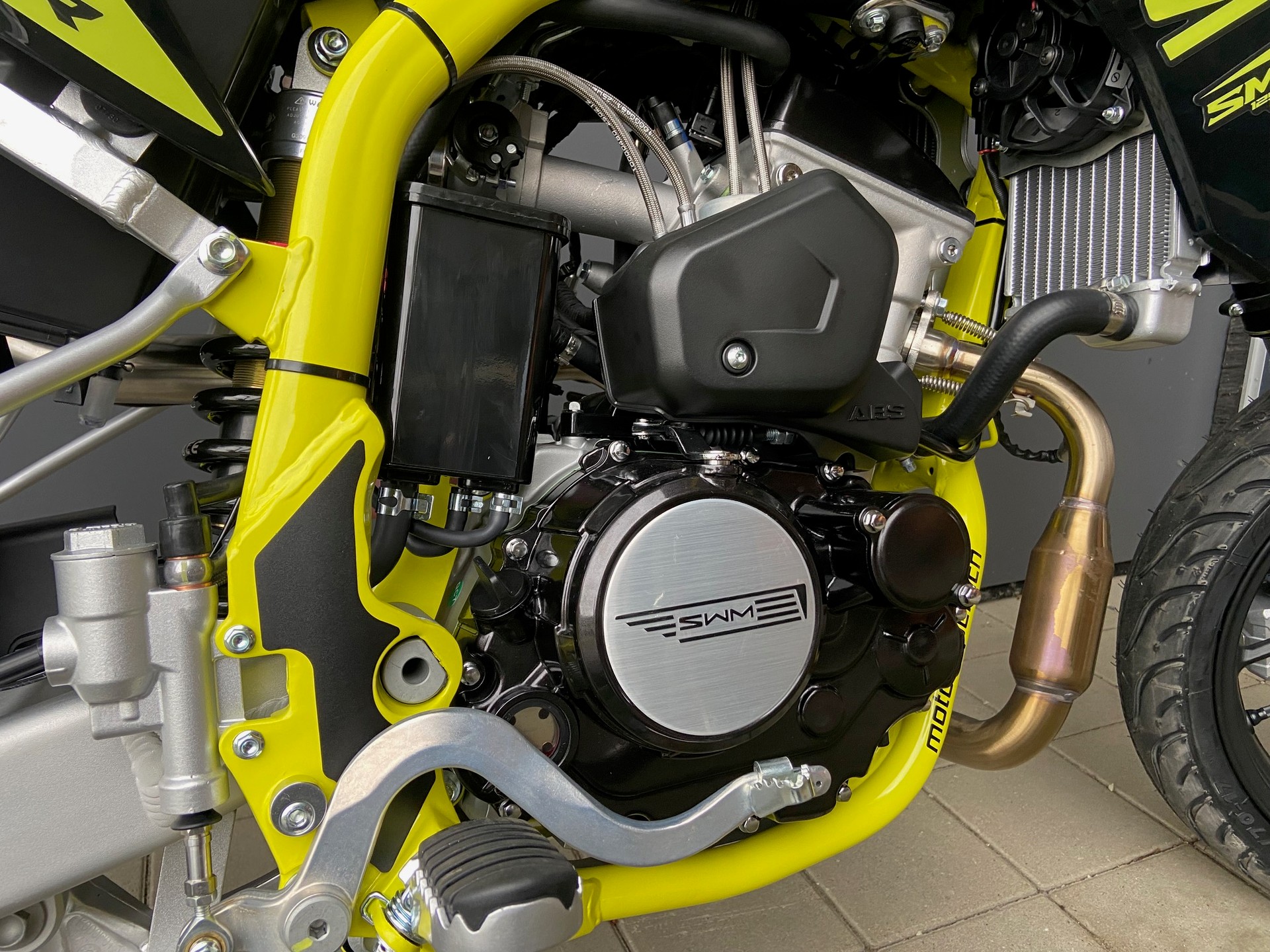 SWM SM 125 R-showroom-element-3