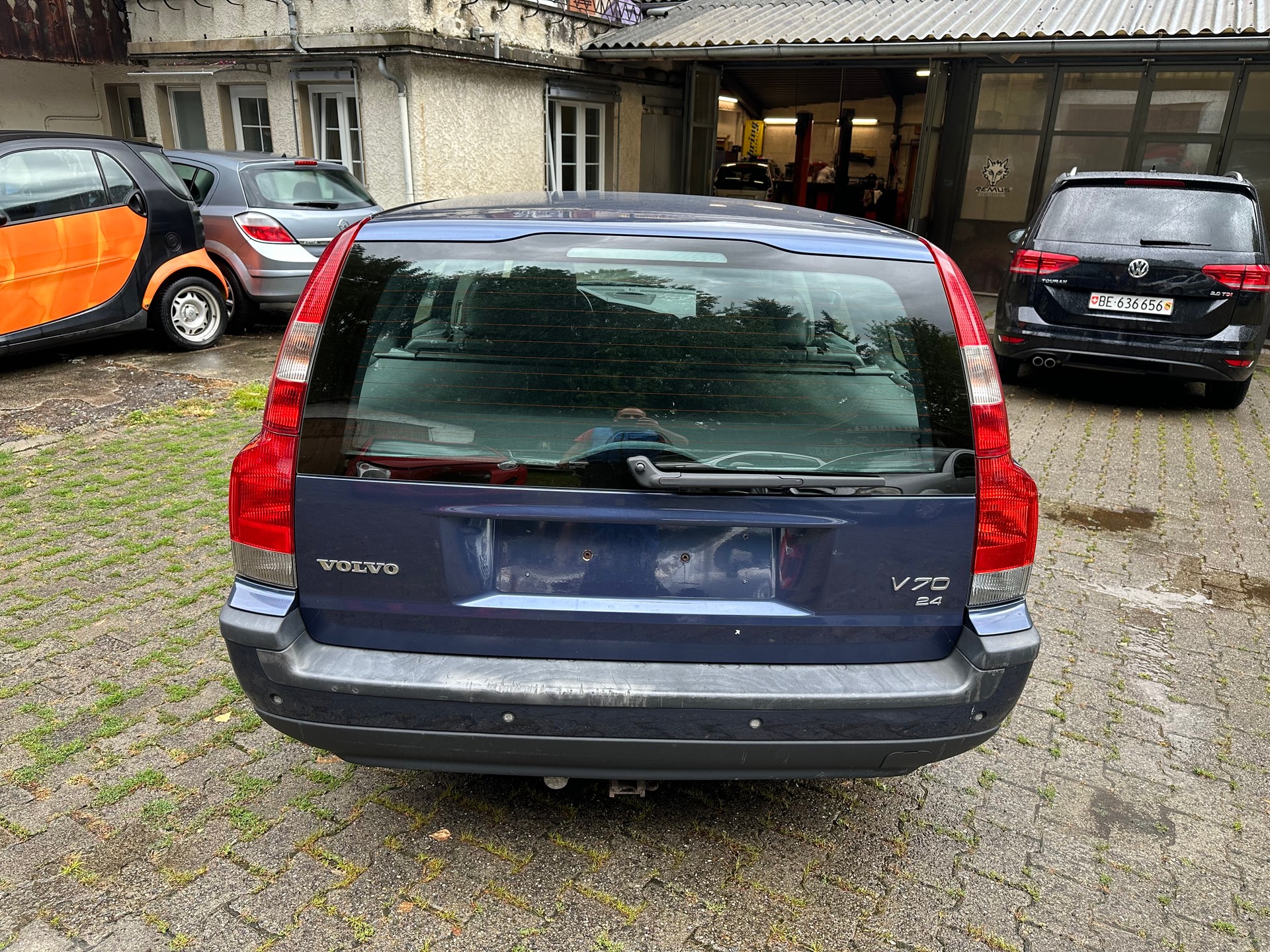 VOLVO V70 2.4 FIXPREIS-image-8