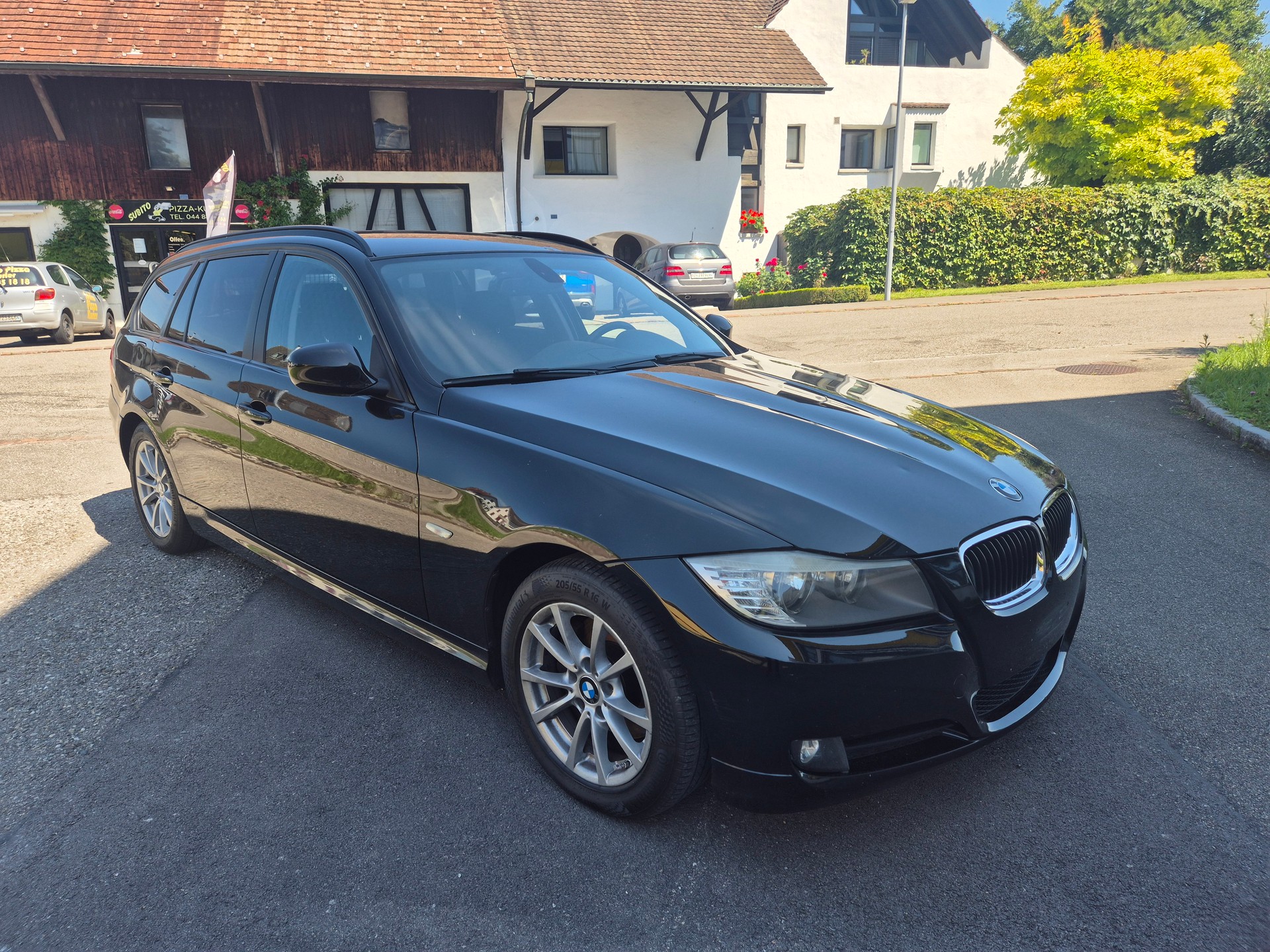 BMW 318-image-1