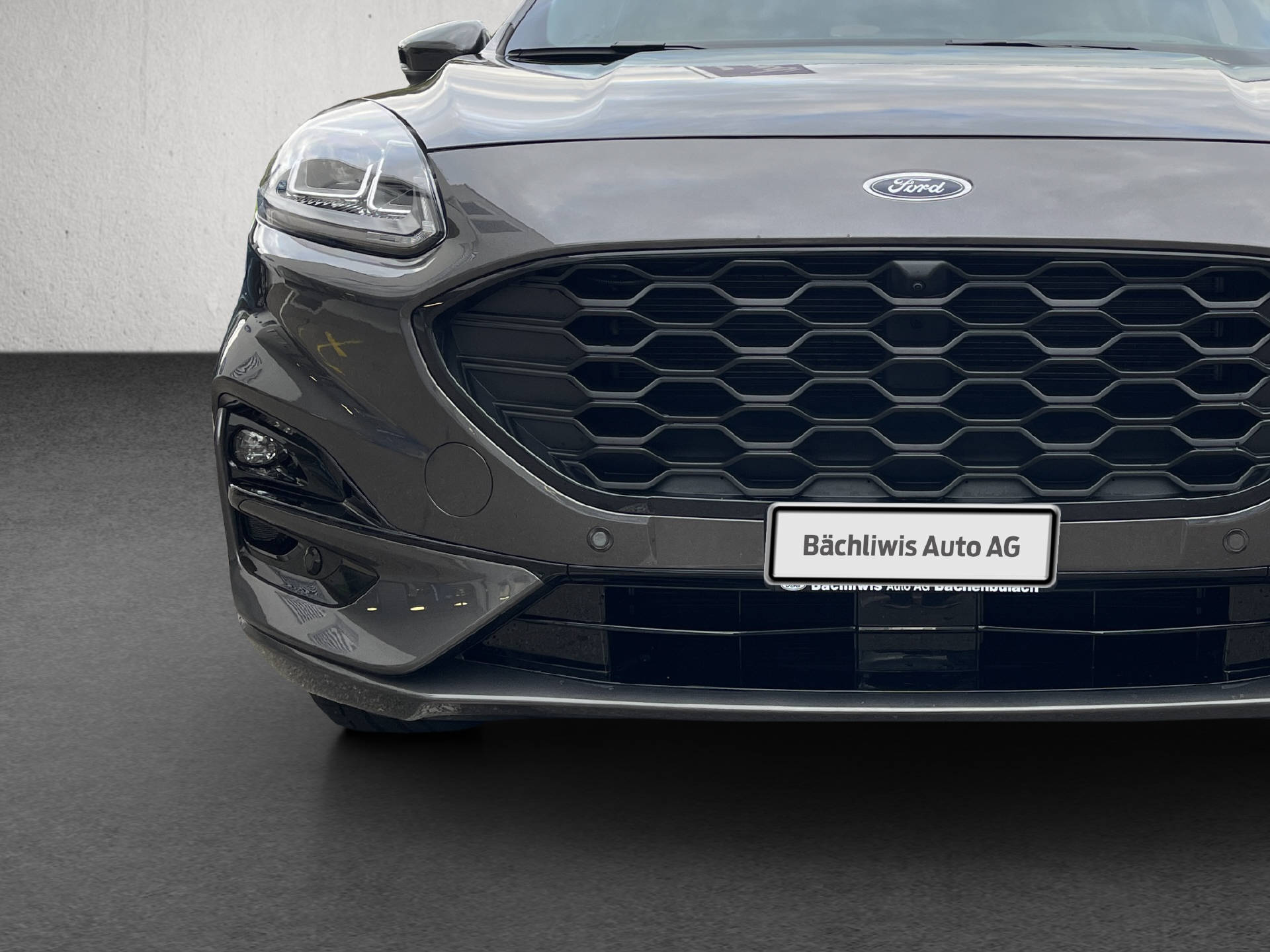 FORD Kuga 2.5 Plug-in Hybrid ST-Line X-image-3
