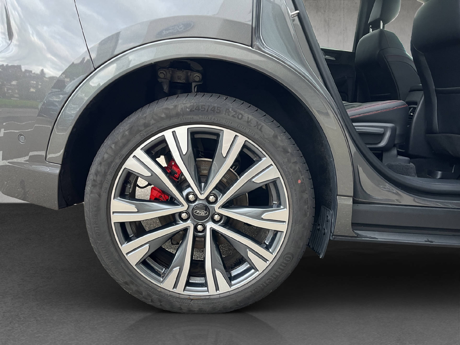 FORD Kuga 2.5 Plug-in Hybrid ST-Line X-image-5