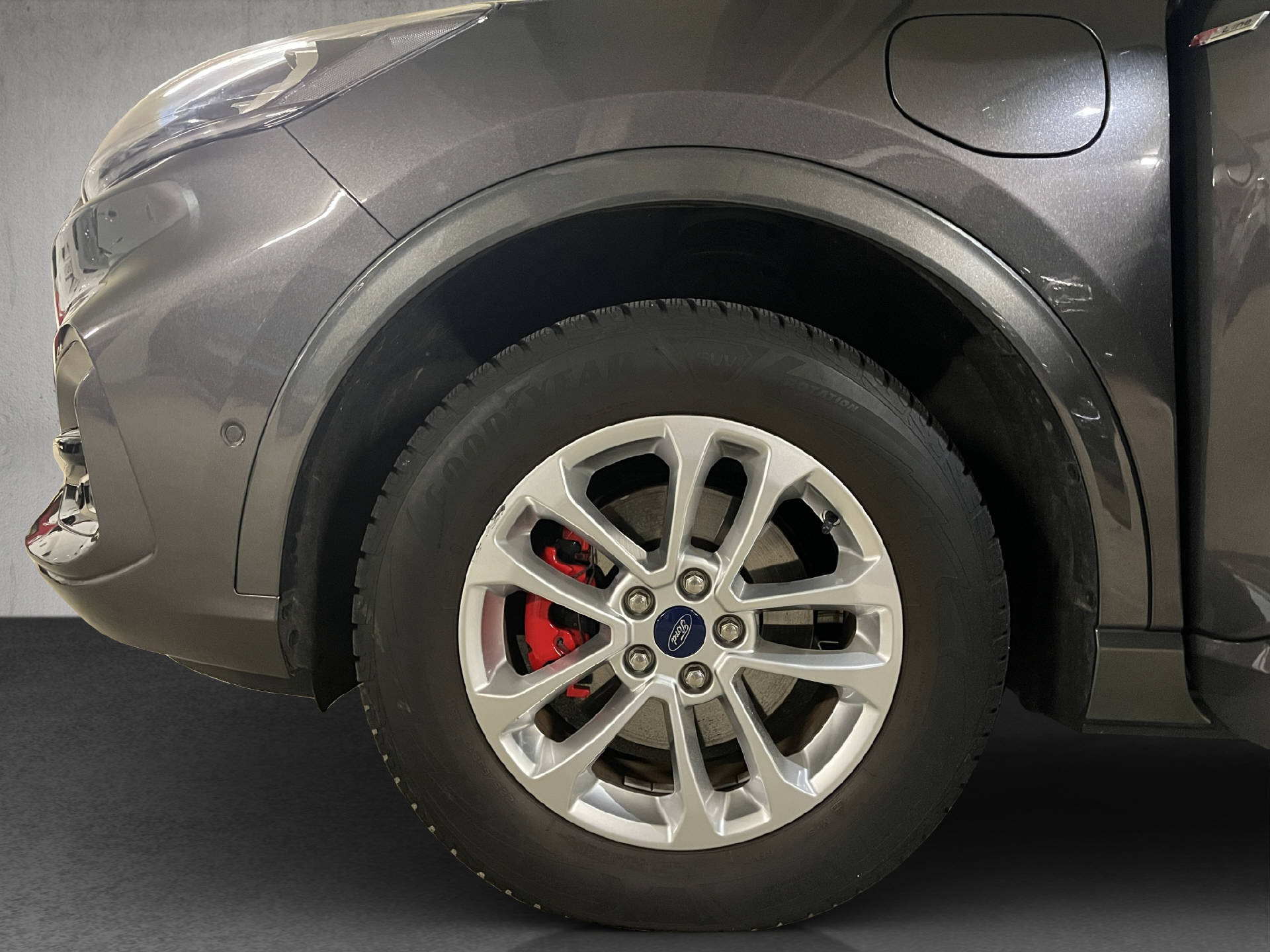 FORD Kuga 2.5 Plug-in Hybrid ST-Line X-image-31