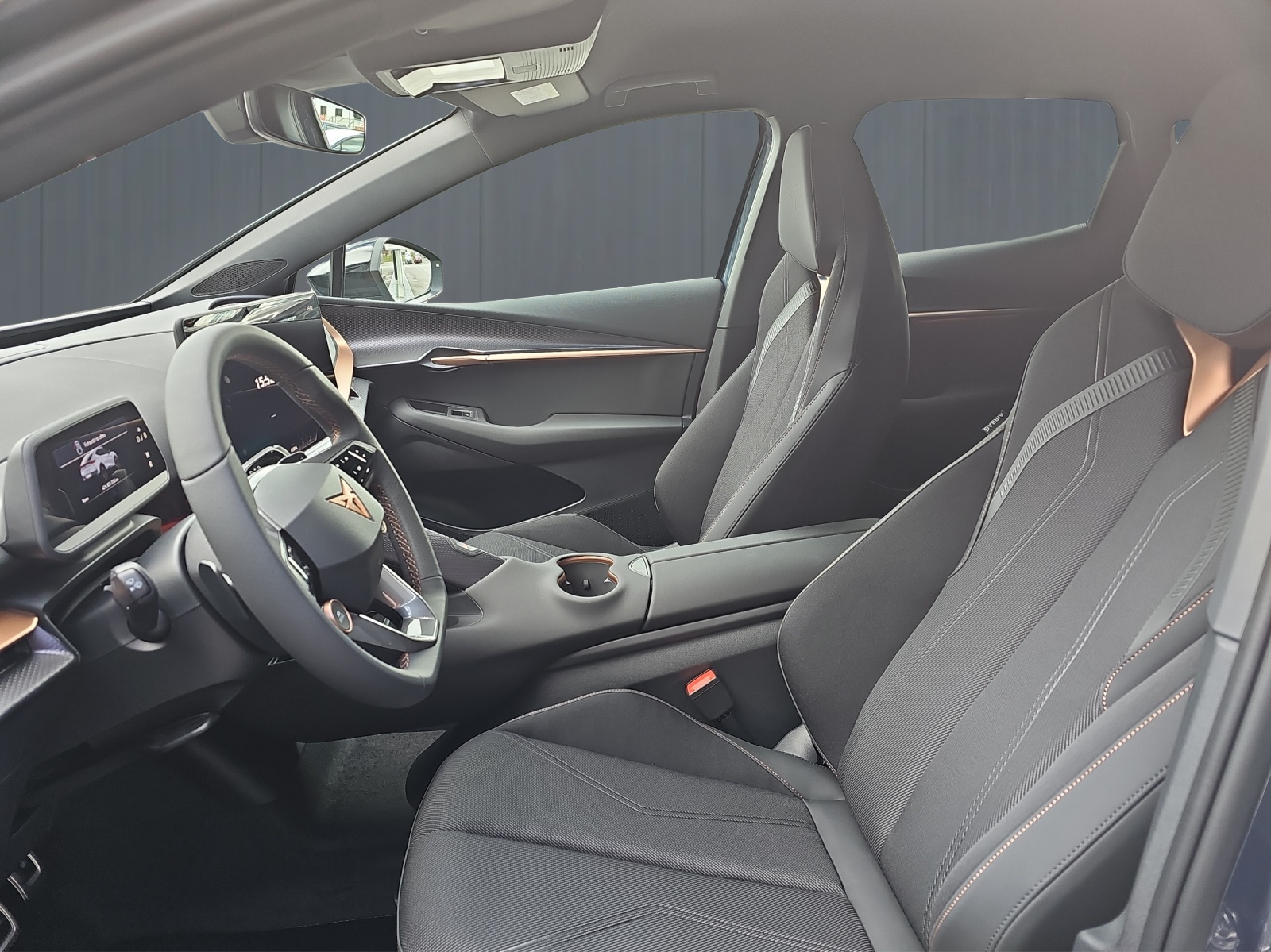 CUPRA Tavascan 77 kWh Edge 4D-image-6