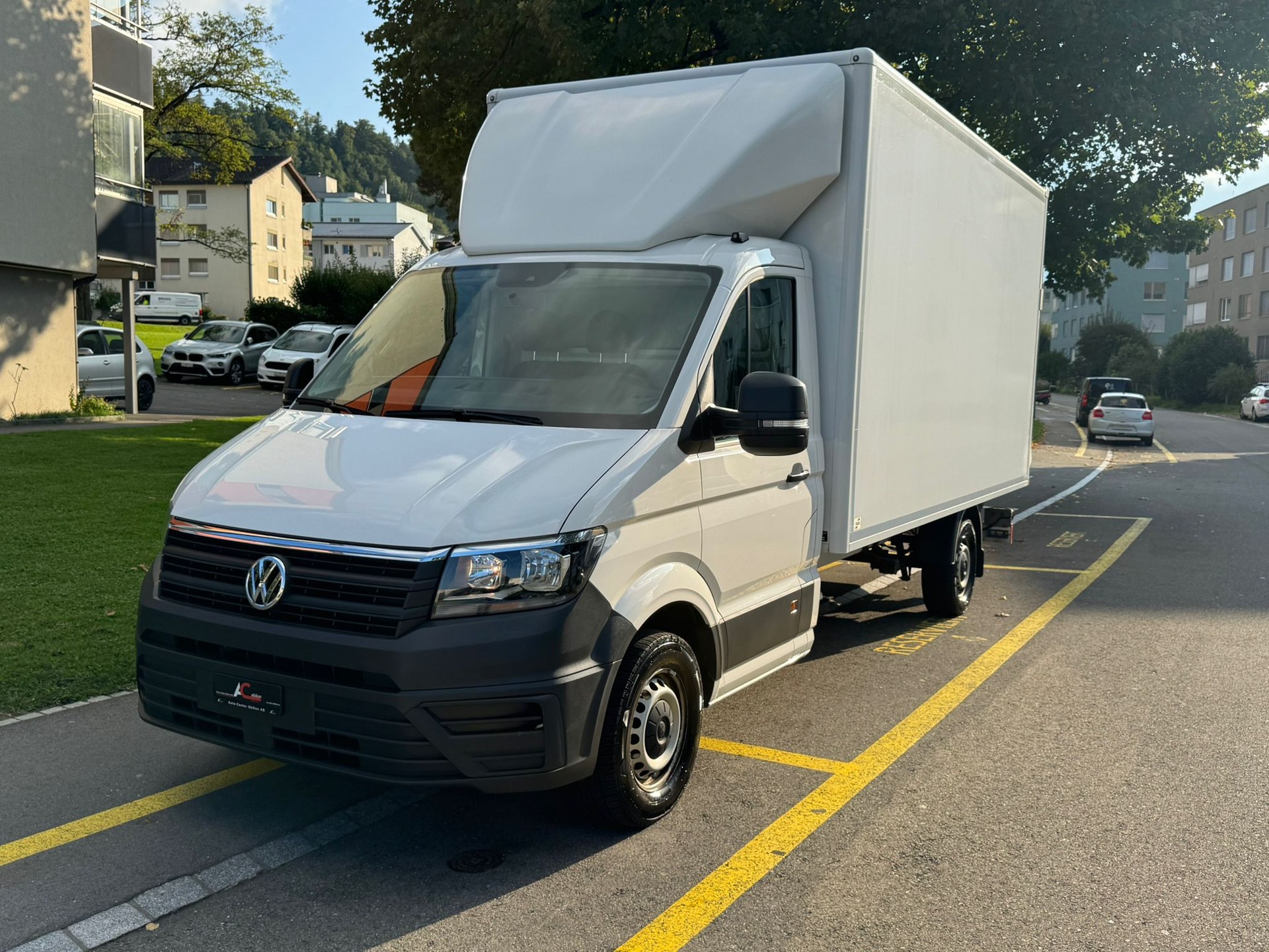 VW Crafter 35 2.0 TDI Koffer/Hebebuhne Champion L4 A-image-1