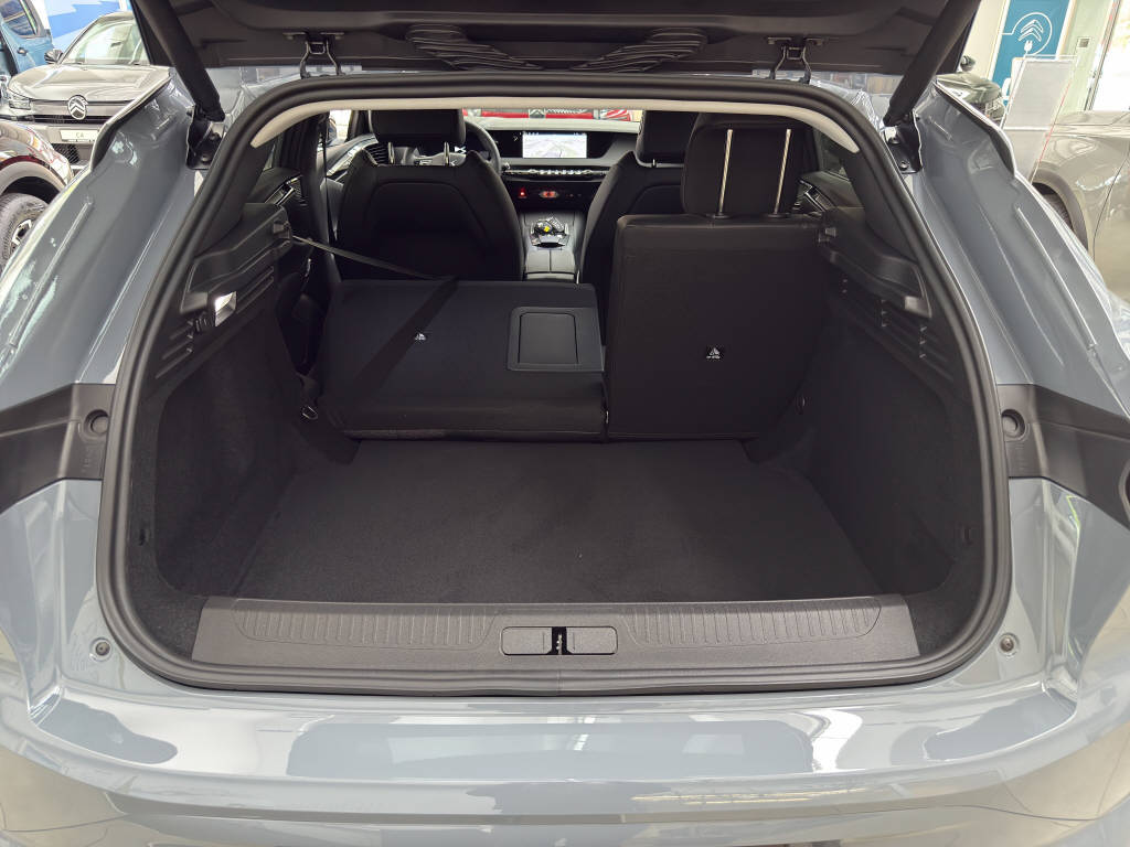 DS AUTOMOBILES No4 HYBRIDE 145 e-DCS6 Pallas-image-11