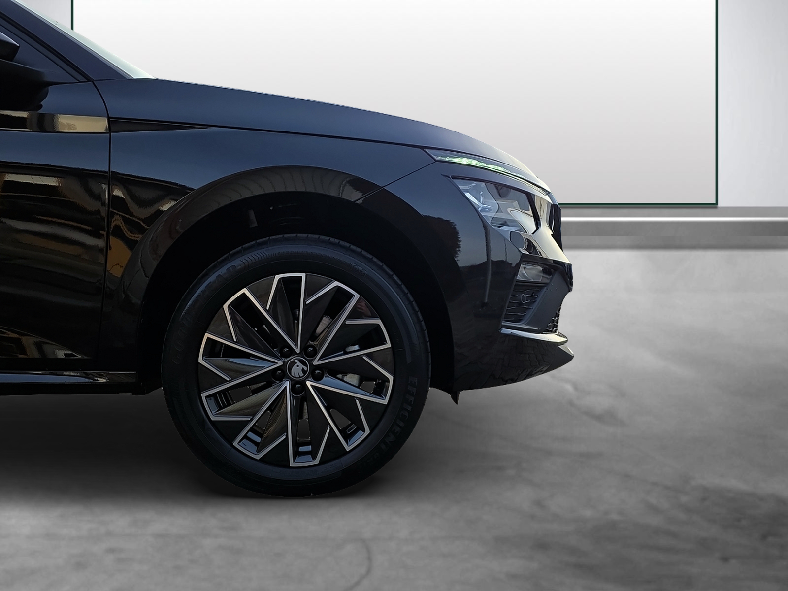 SKODA Kamiq 1.0 TSI Dynamic DSG-image-14