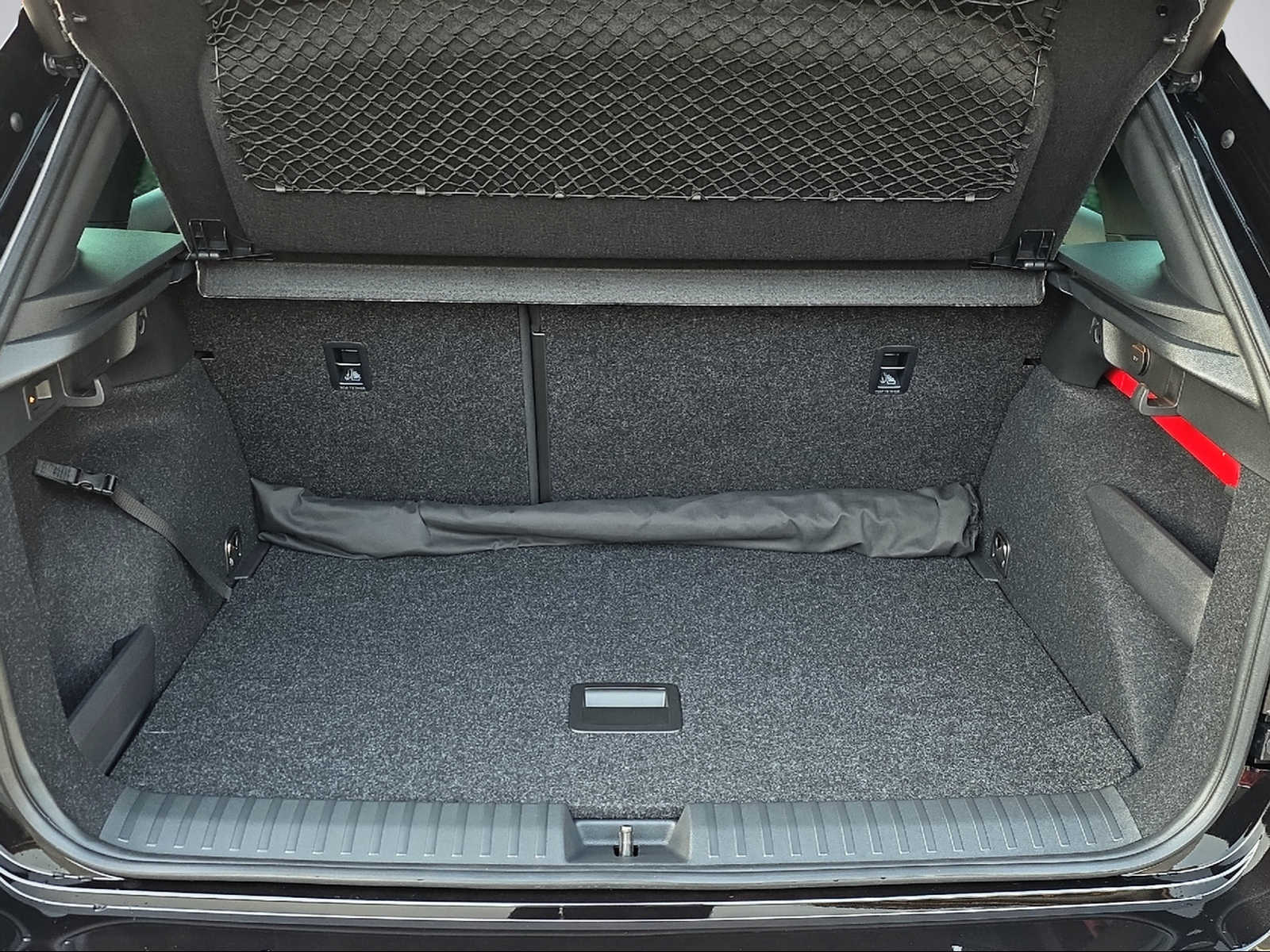 SKODA Kamiq 1.0 TSI Dynamic DSG-image-11