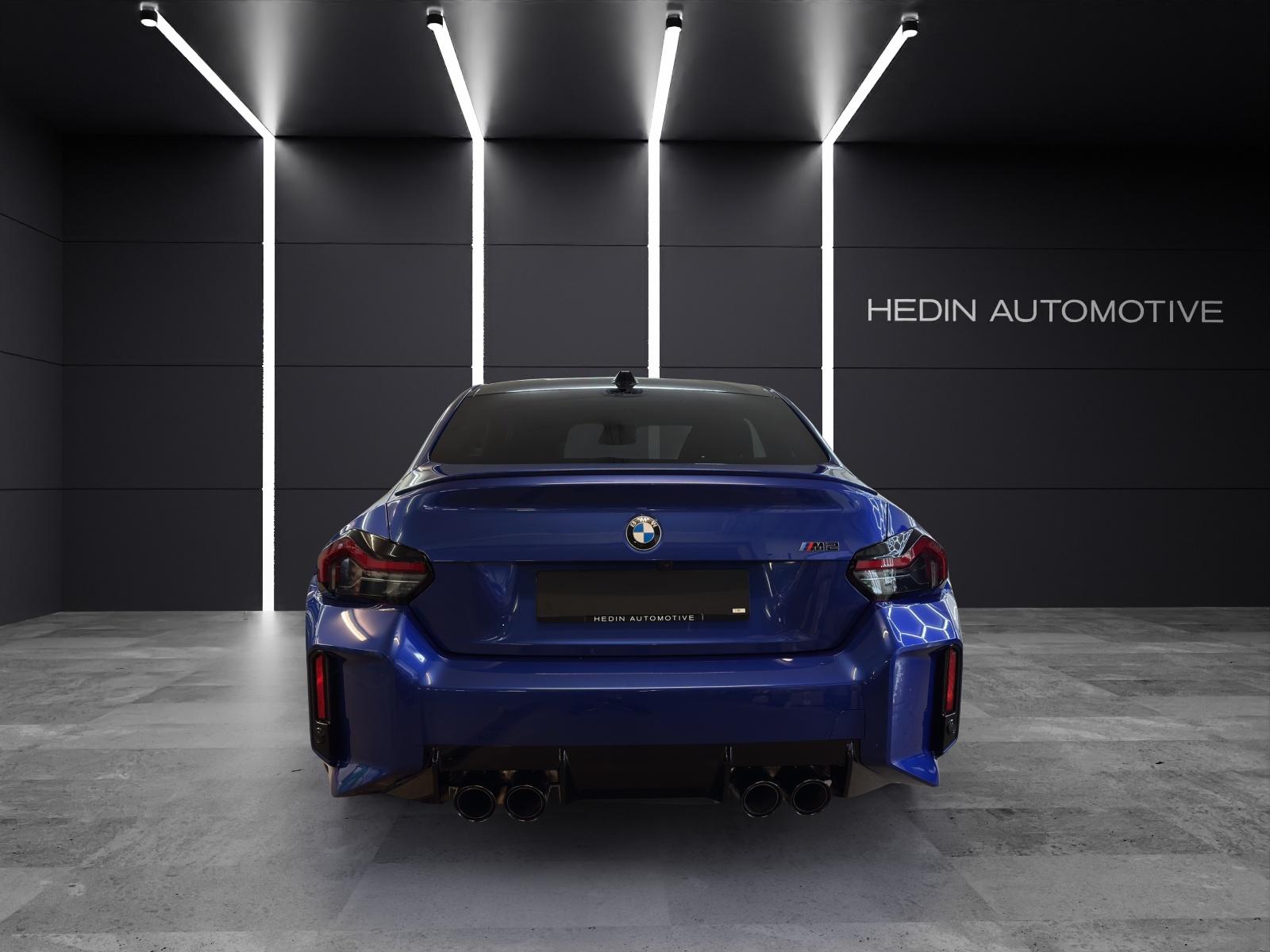 BMW M2 Coupé-showroom-element-3