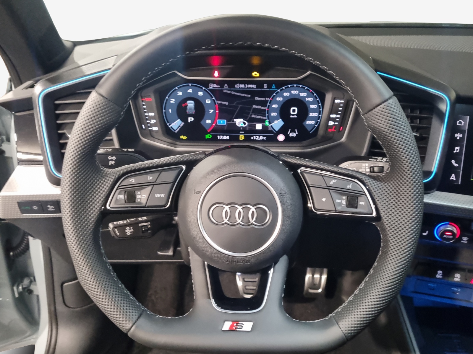 AUDI A1 Sportback 30 TFSI Attraction S-tronic-image-9