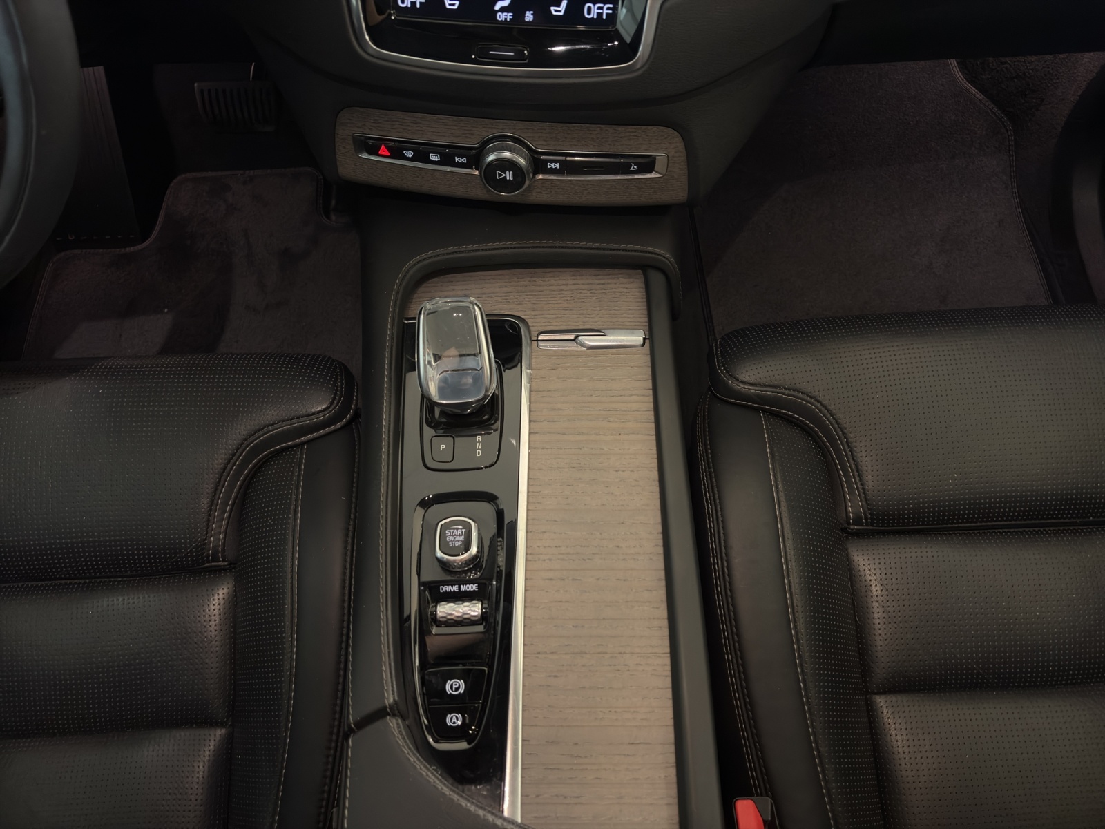 Image VOLVO XC90 XC90 T8 eAWD Inscription Geartronic