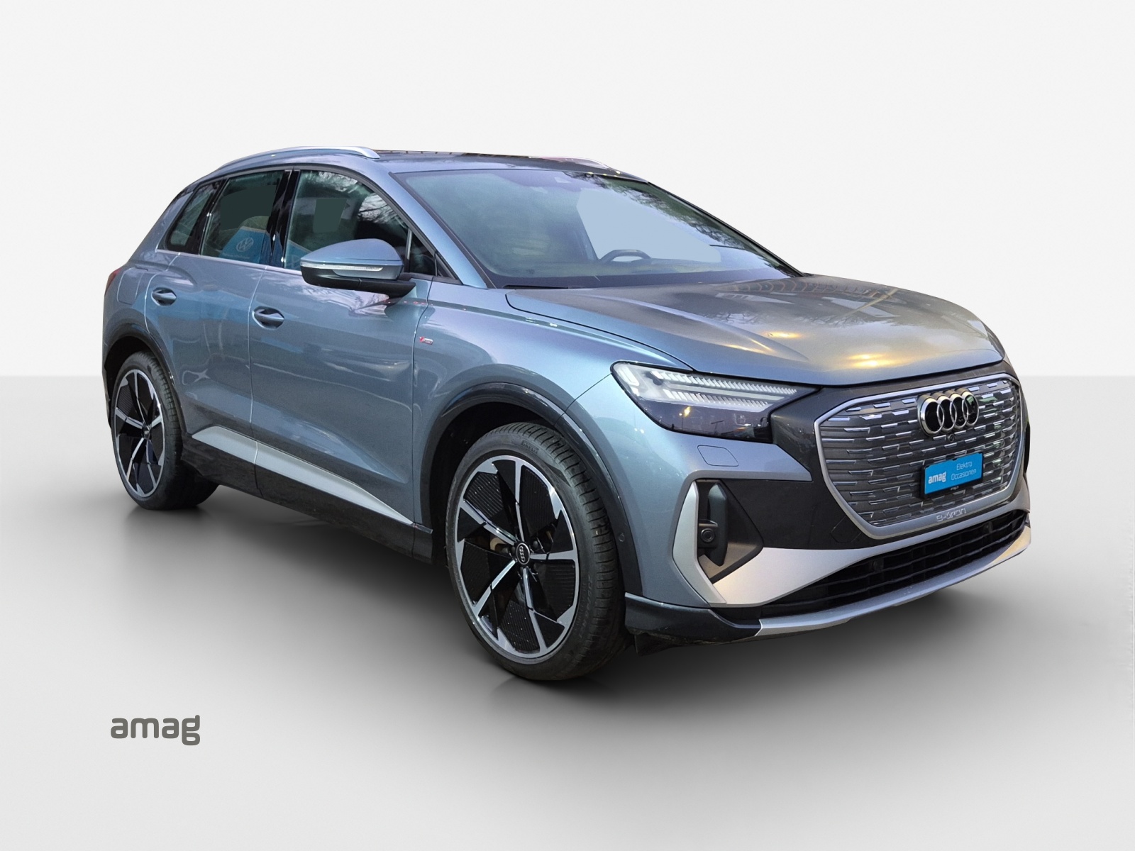 AUDI Q4 e-tron 50 quattro-image-6