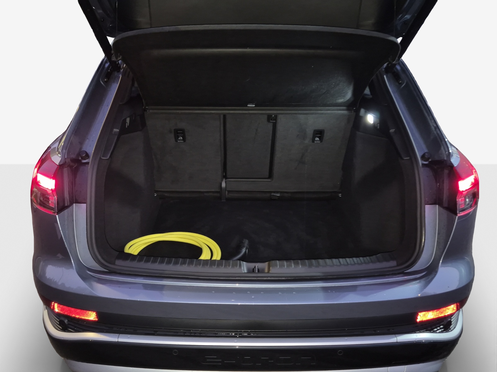 AUDI Q4 e-tron 50 quattro-image-13